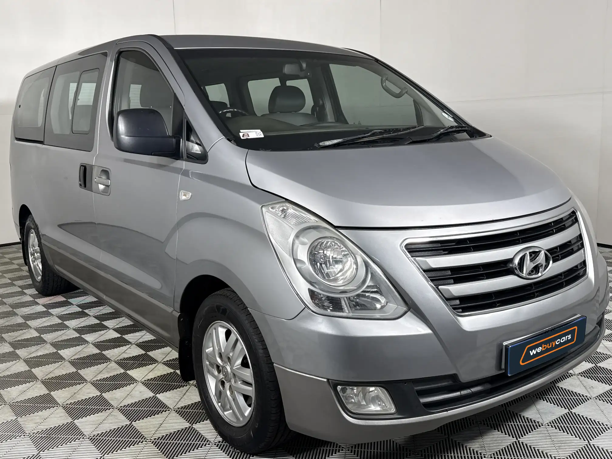 Hyundai H-1