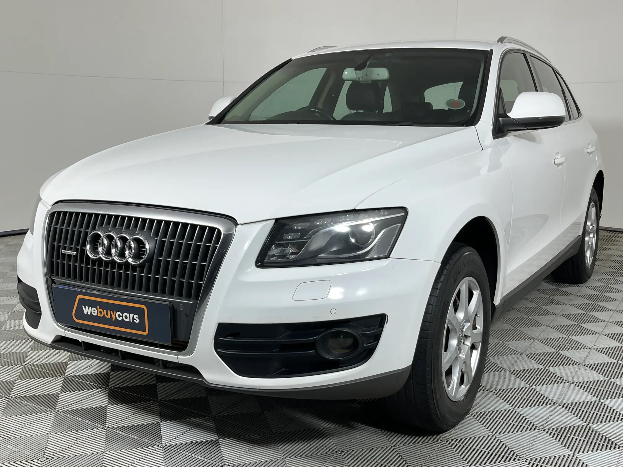 2011 Audi Q5 2.0 T FSI Quattro S Tronic