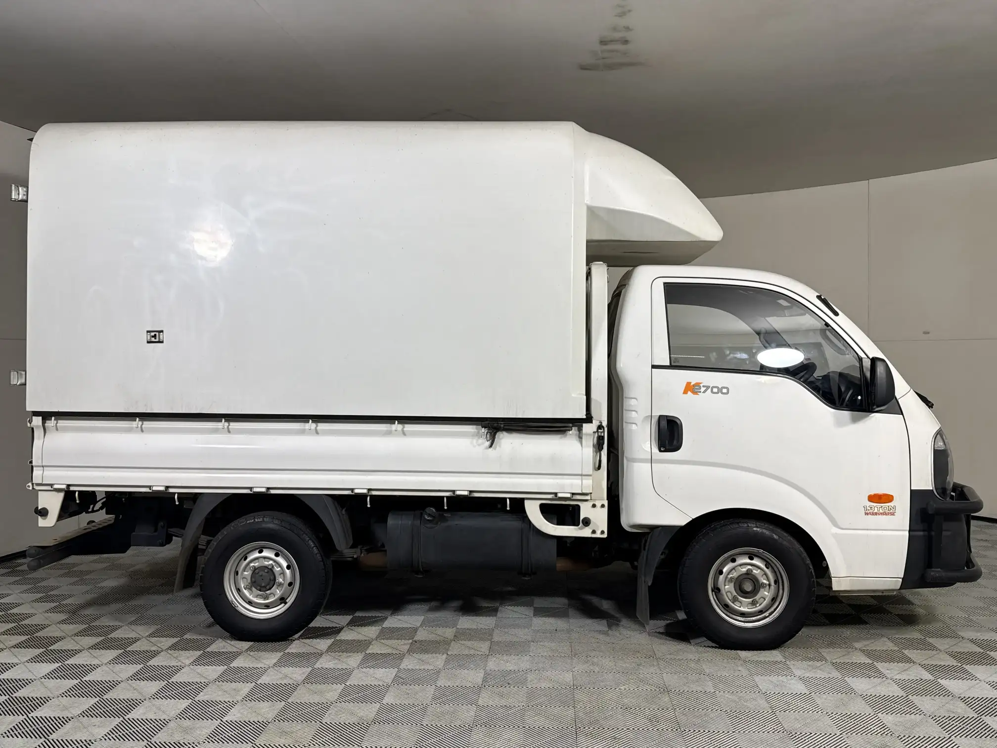 KIA K 2700