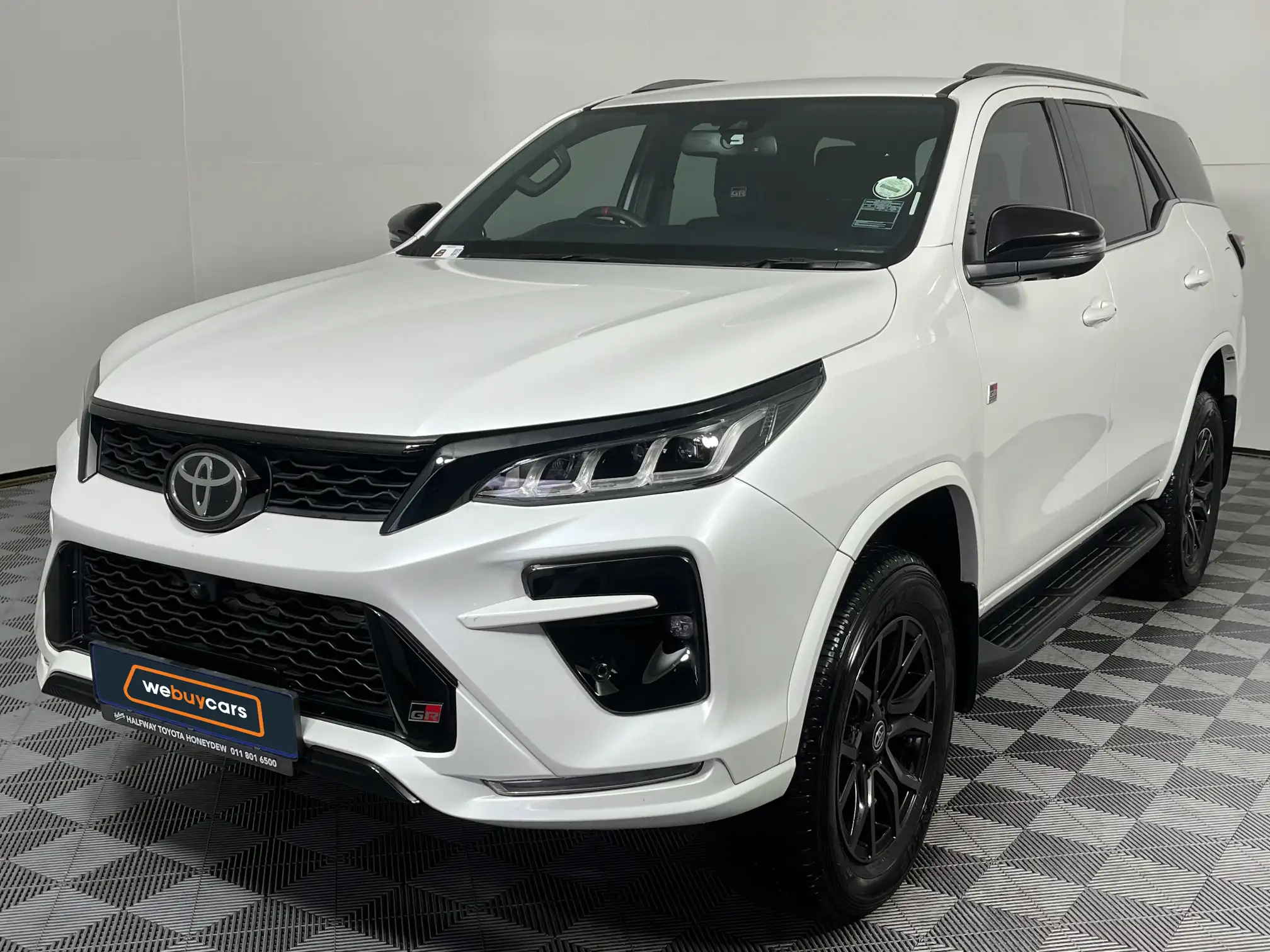 2025 Toyota Fortuner