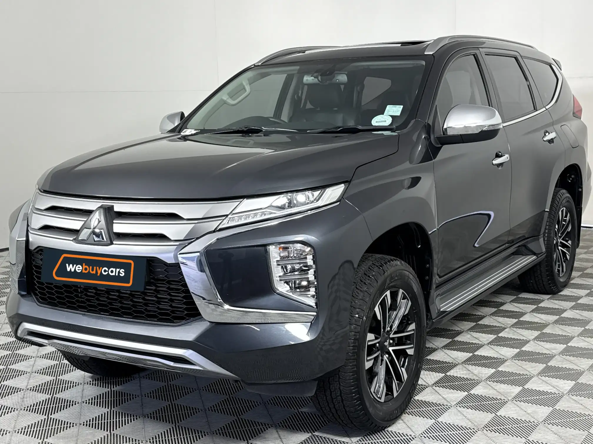 2022 Mitsubishi Pajero Sport
