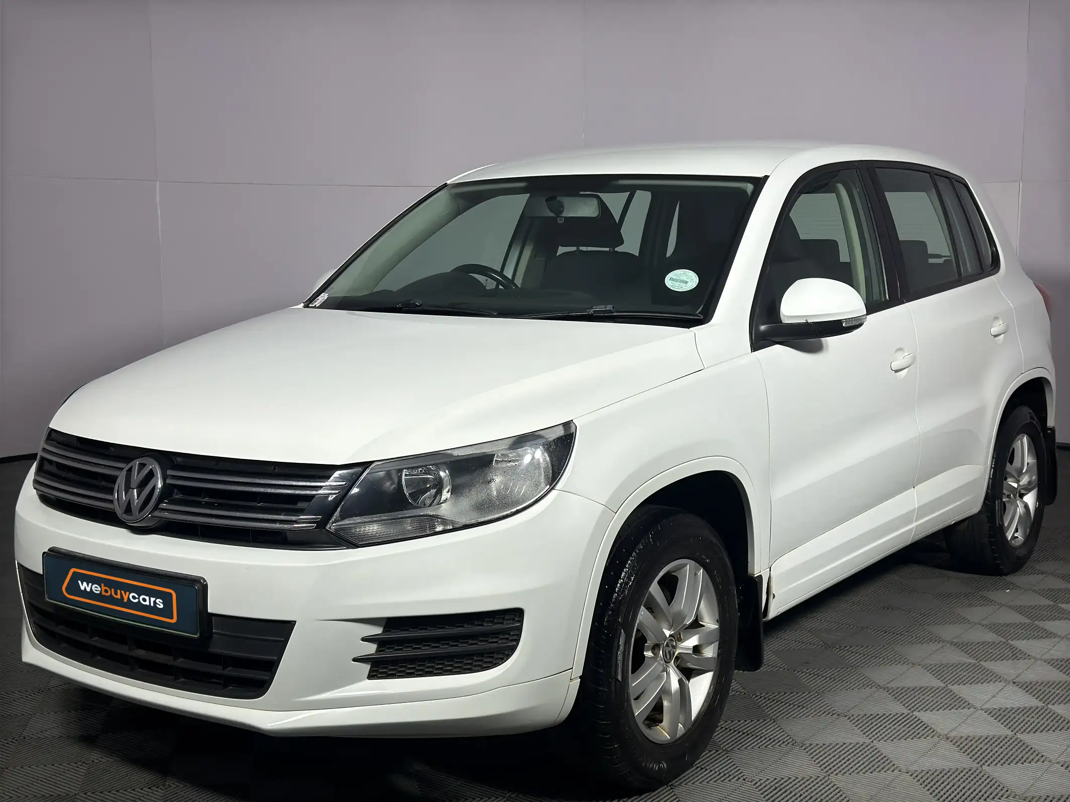 We Buy Cars | 2015 Volkswagen Tiguan