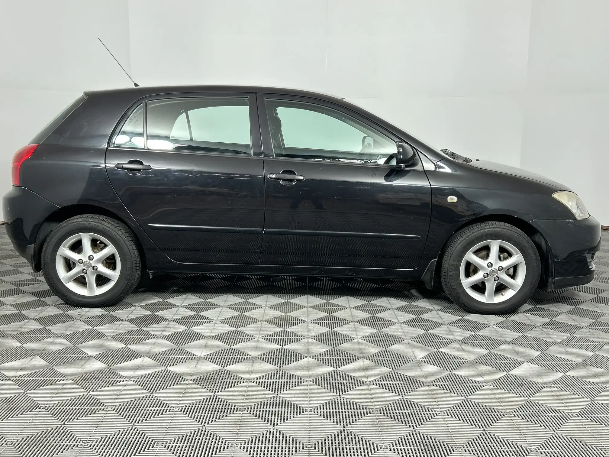 Toyota Runx