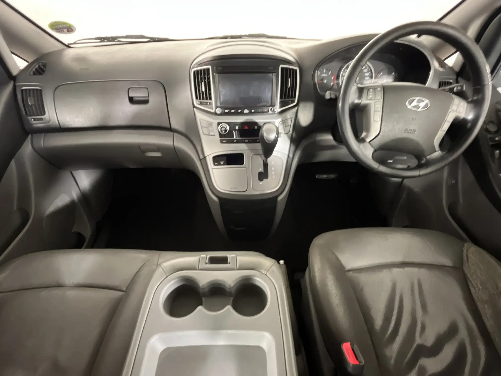 Hyundai H-1