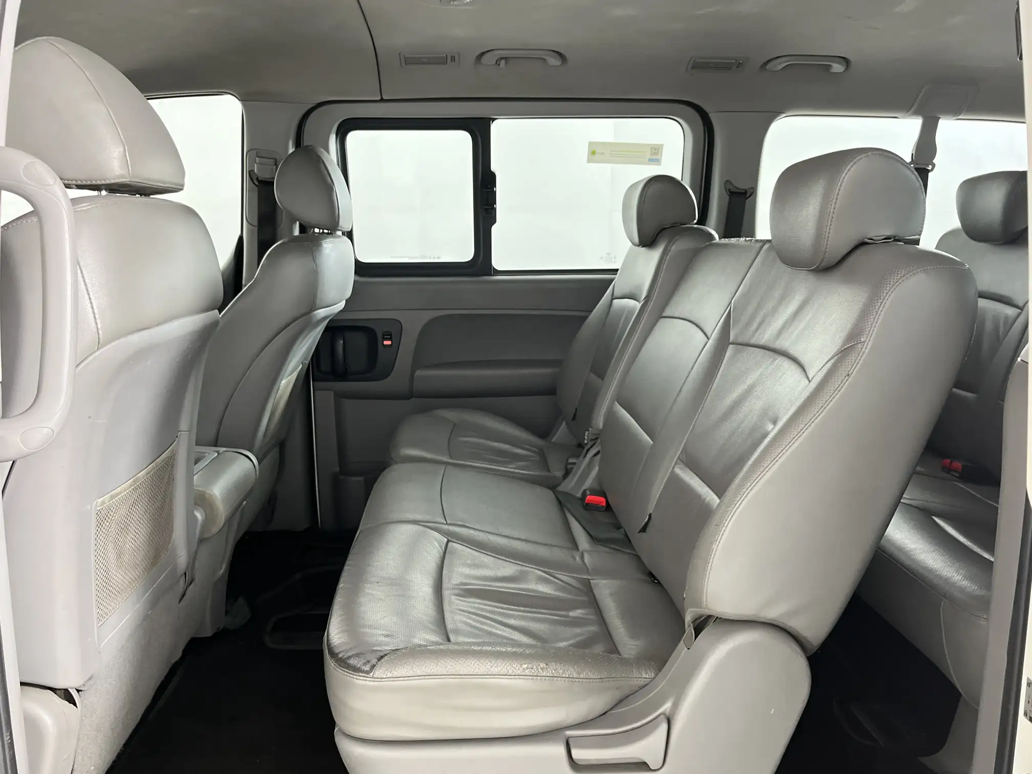 Hyundai H-1