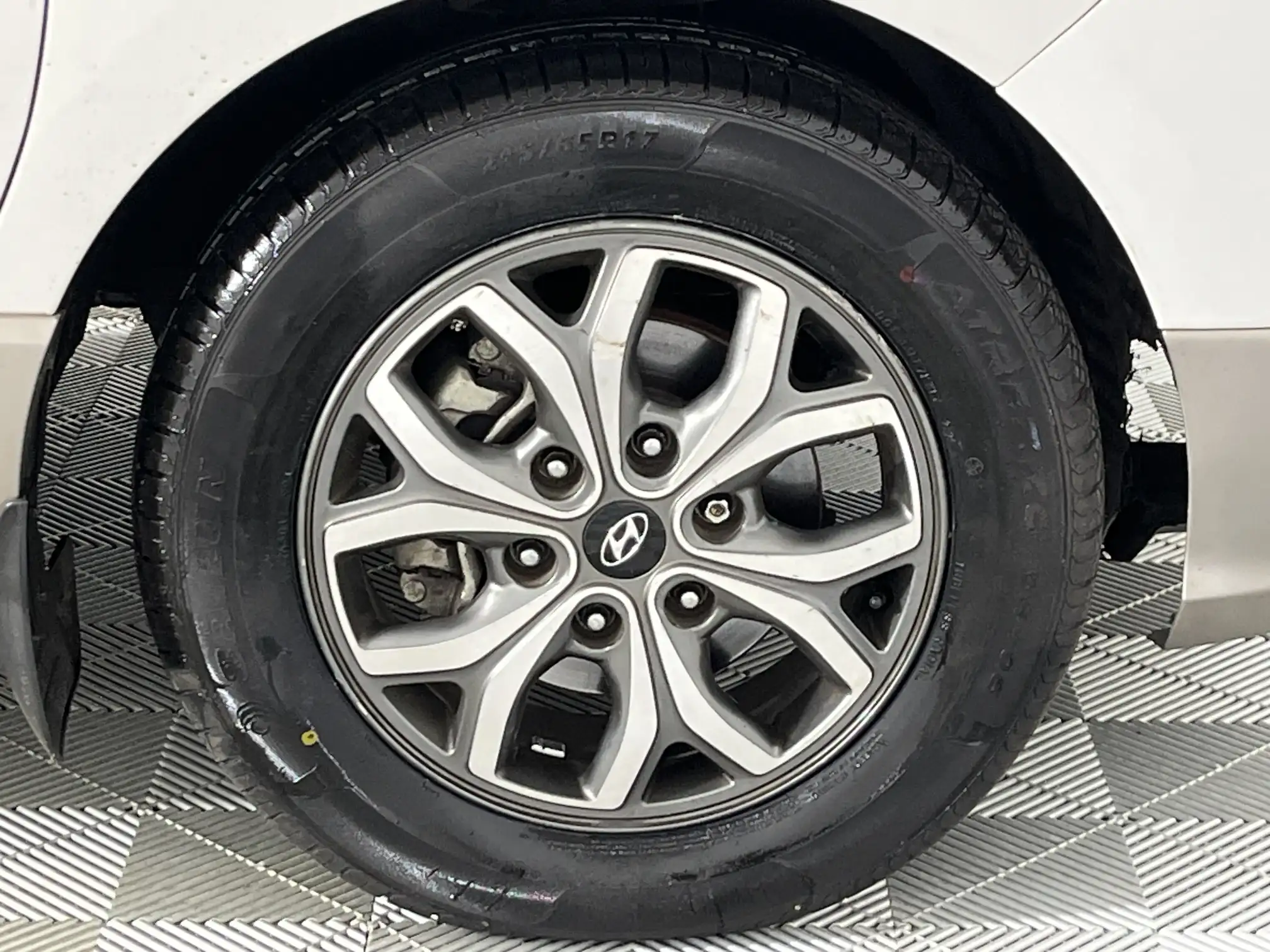 Hyundai H-1
