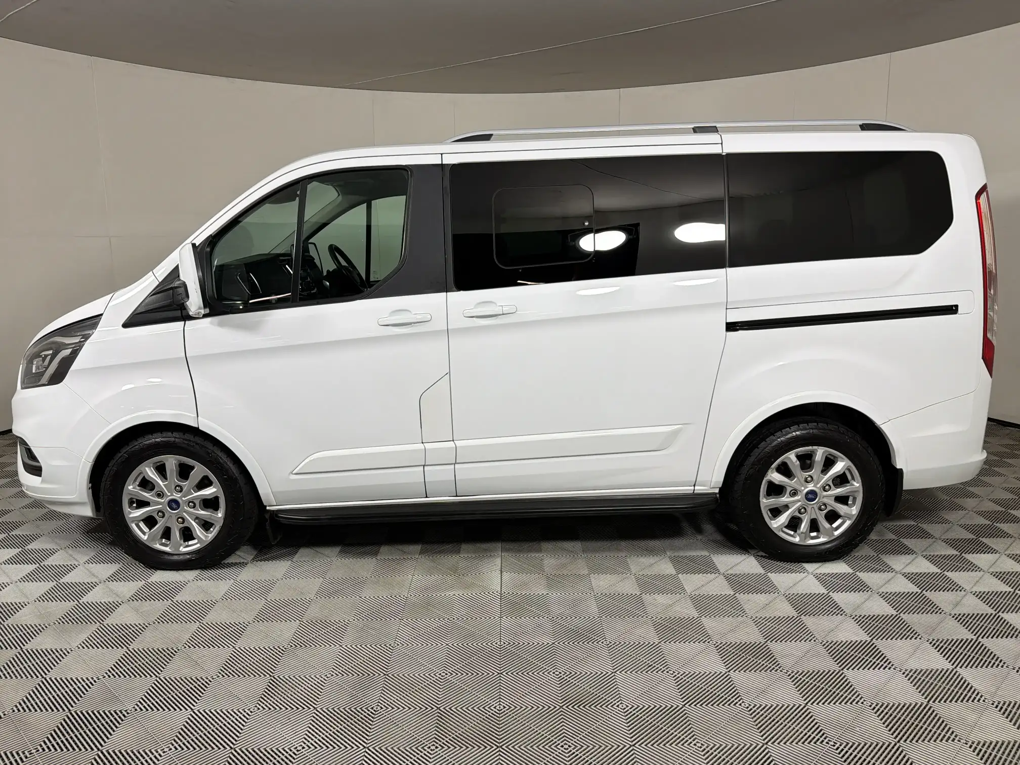 Ford Tourneo