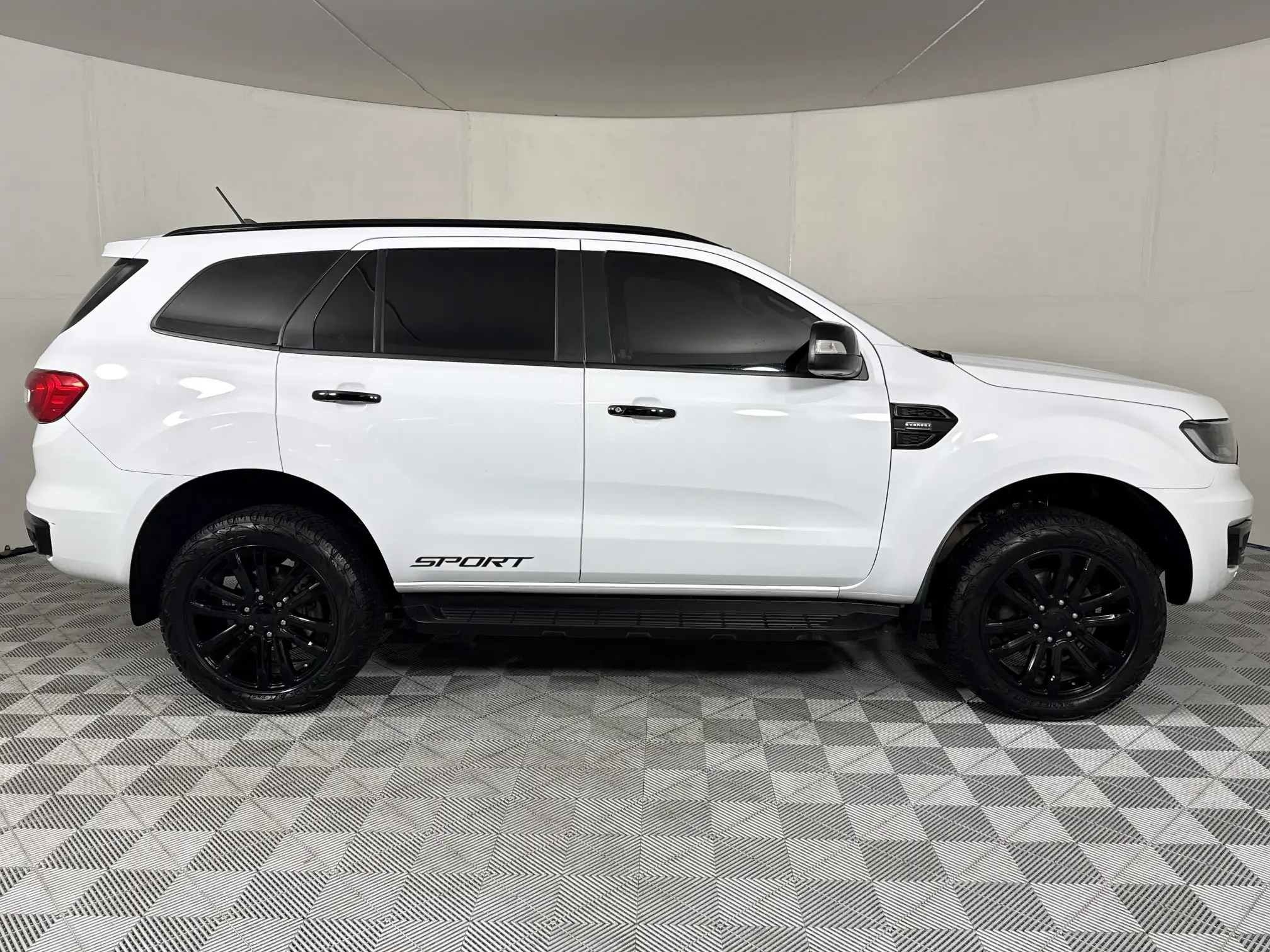 Ford Everest
