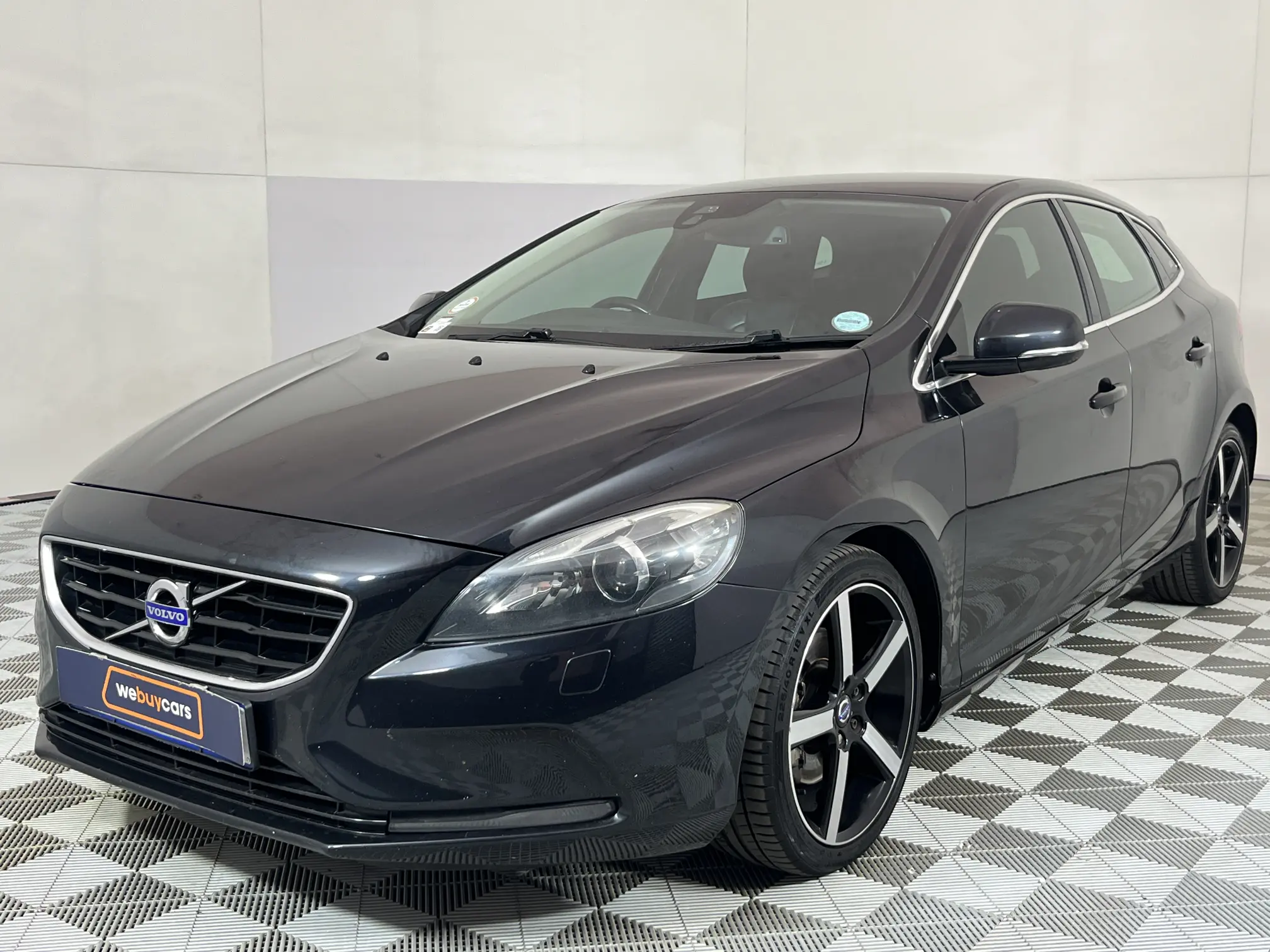2014 Volvo V40 T4 Excel Powershift