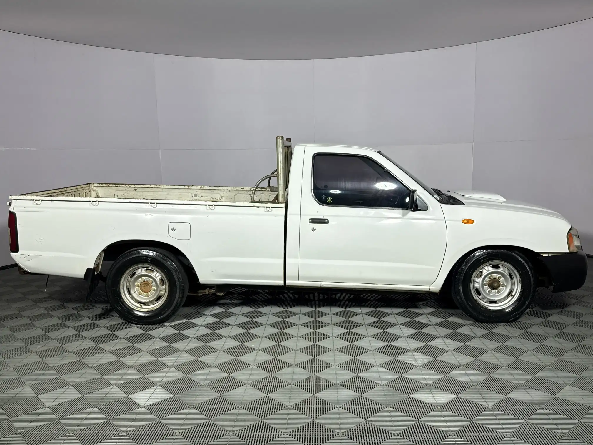 Nissan Hardbody