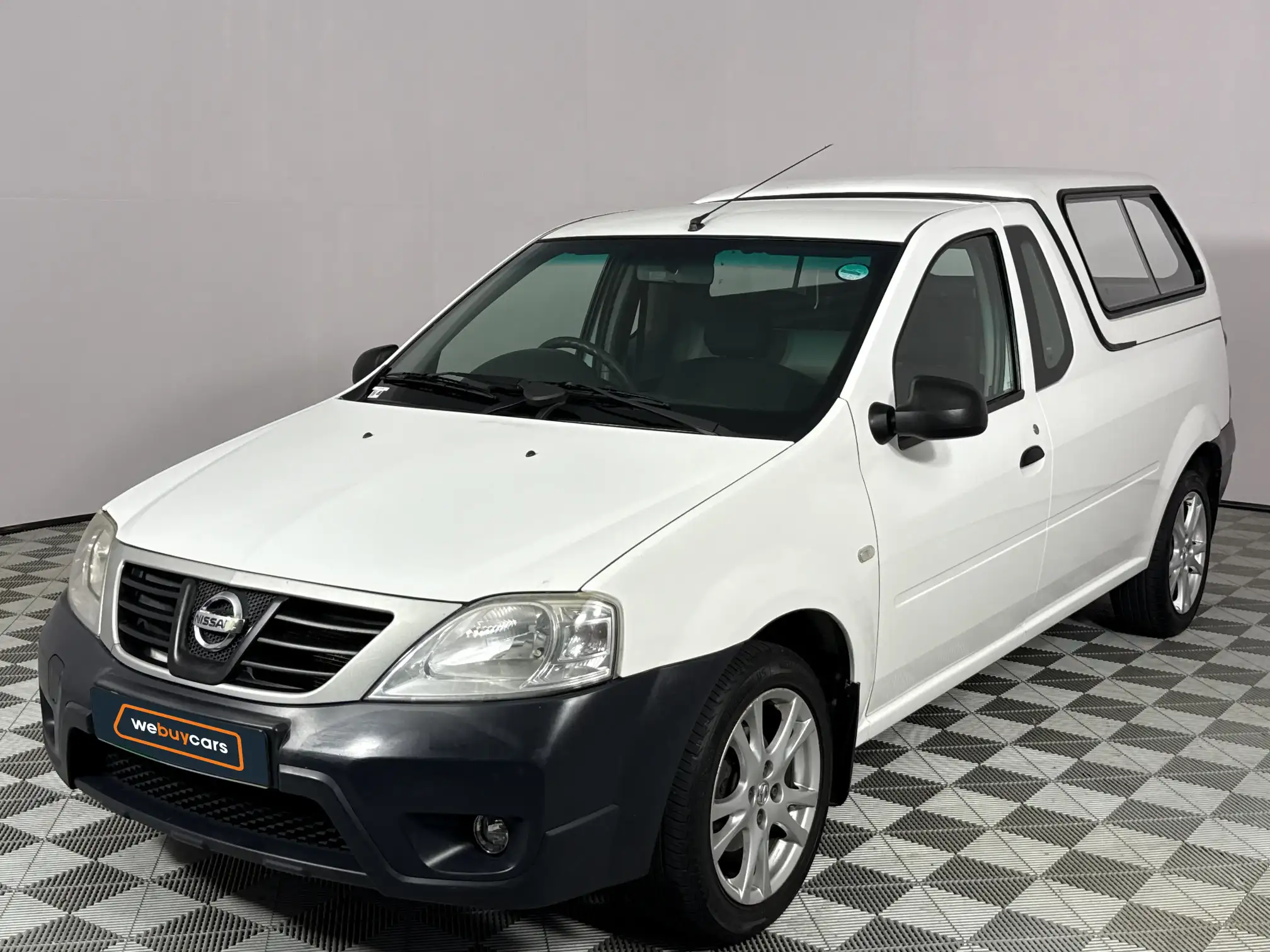 2016 Nissan NP200