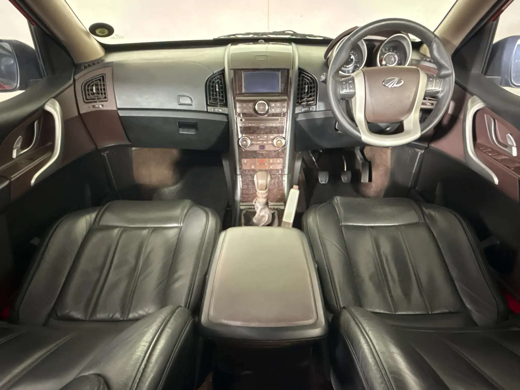 Mahindra XUV