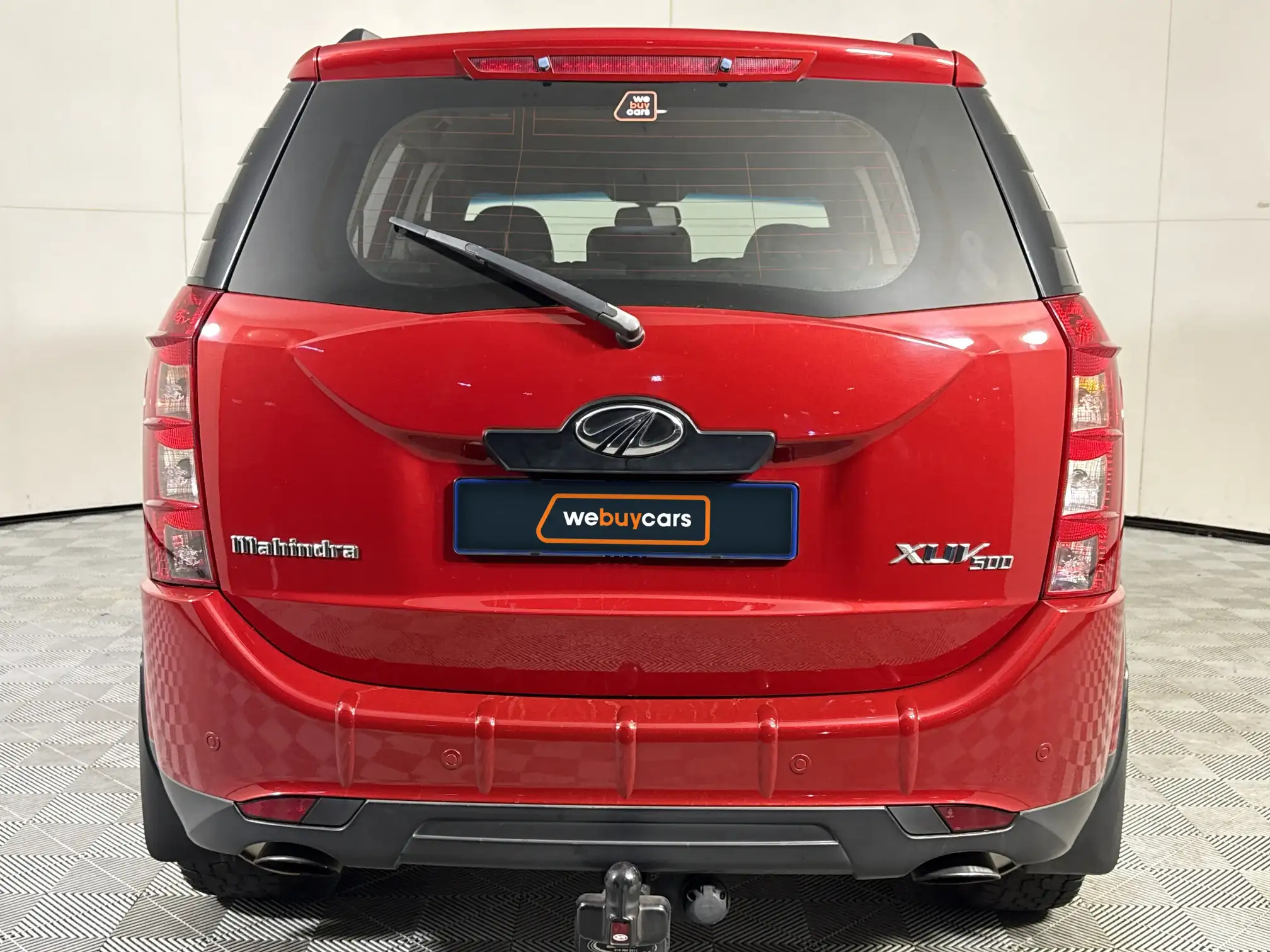 Mahindra XUV
