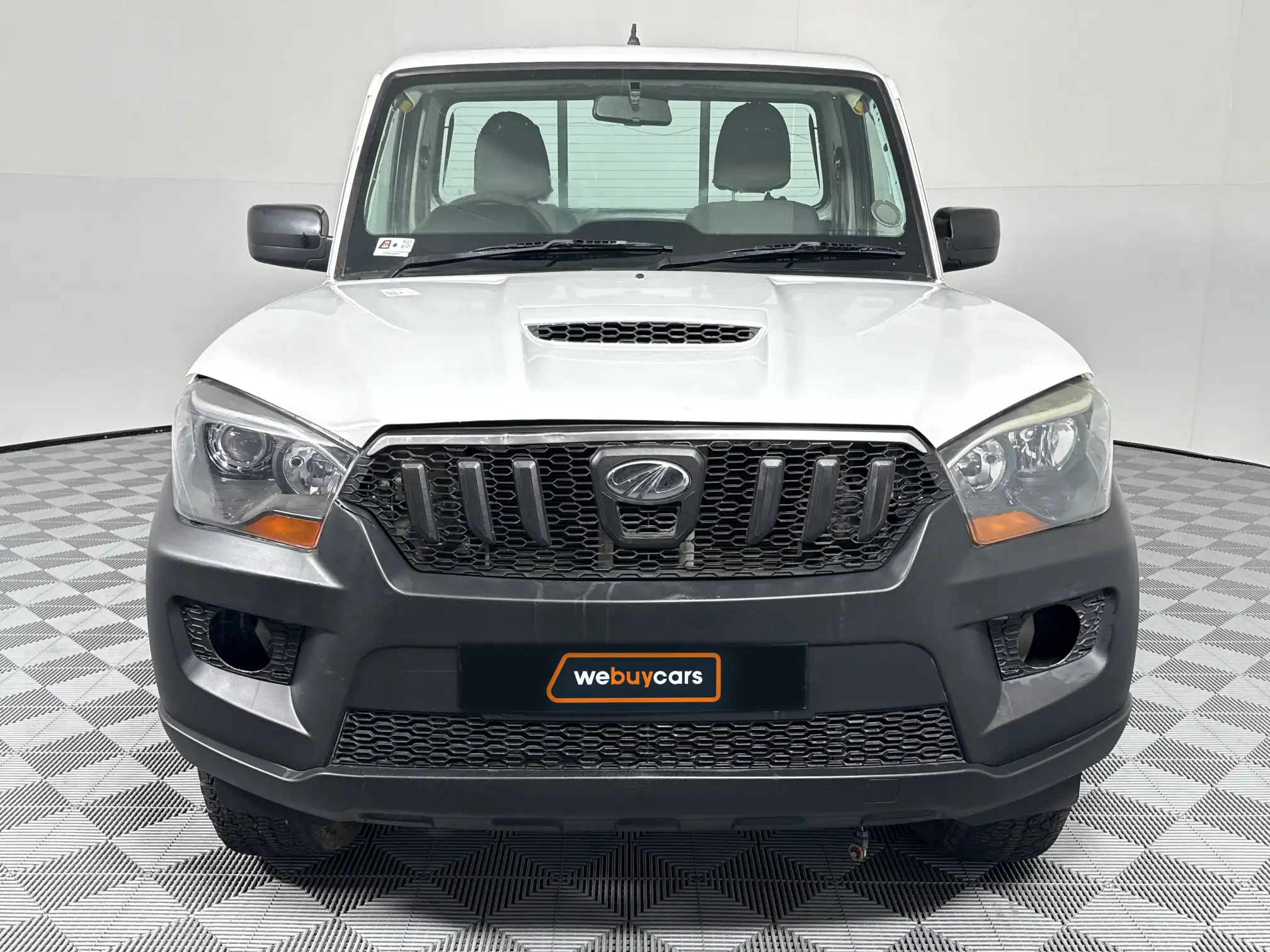 Mahindra PIK UP