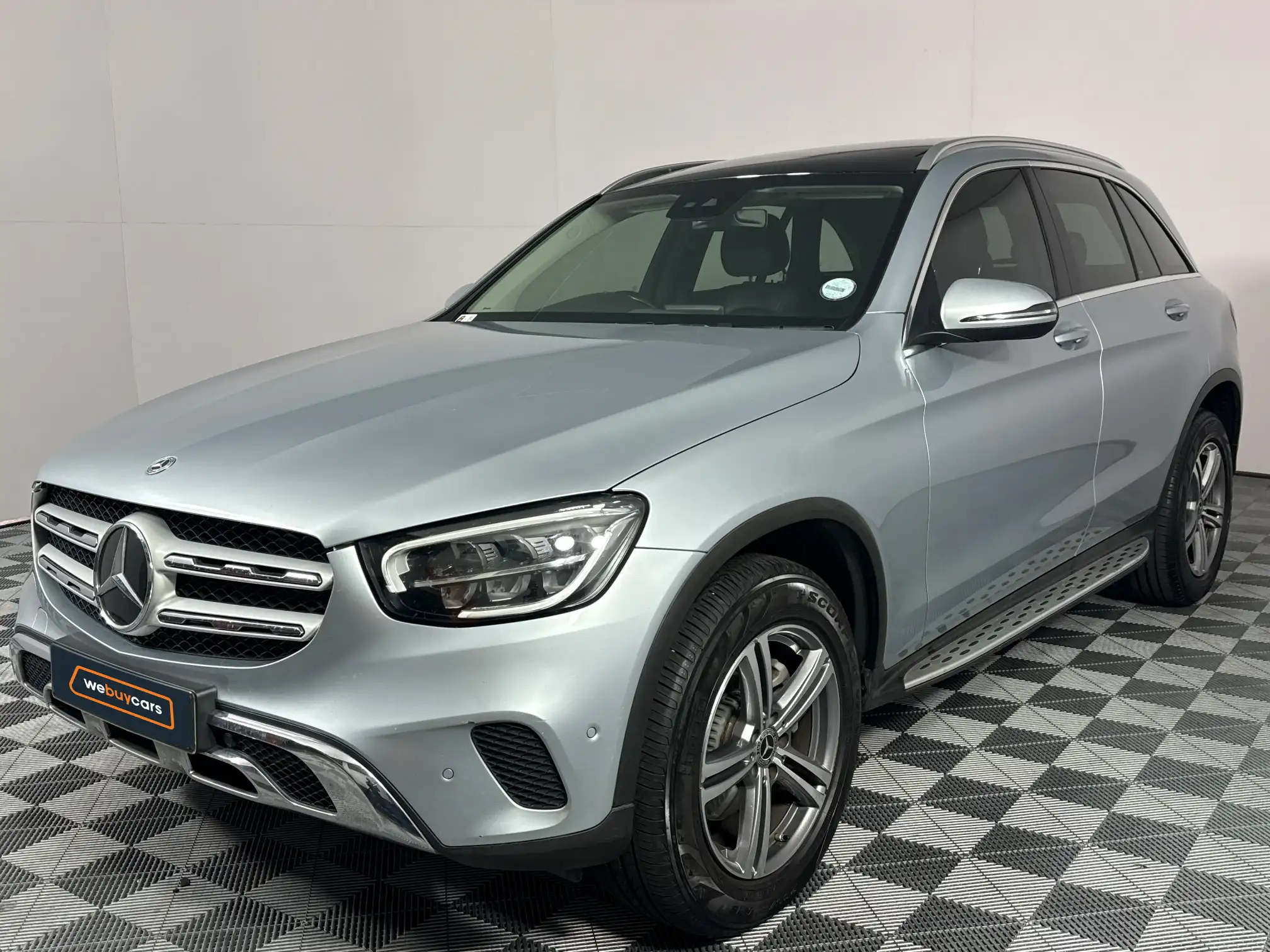 2022 Mercedes-Benz GLC