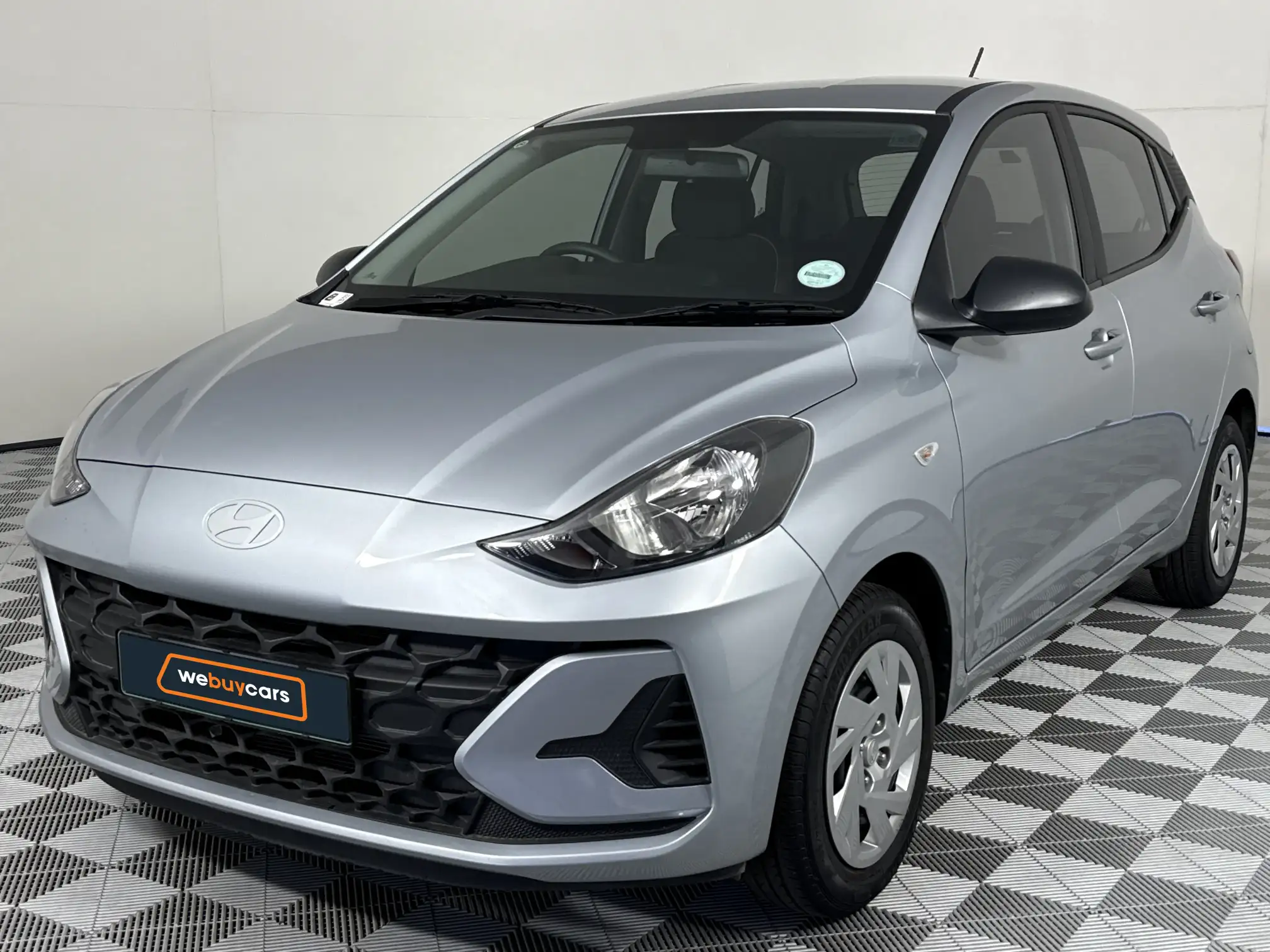 2025 Hyundai i10