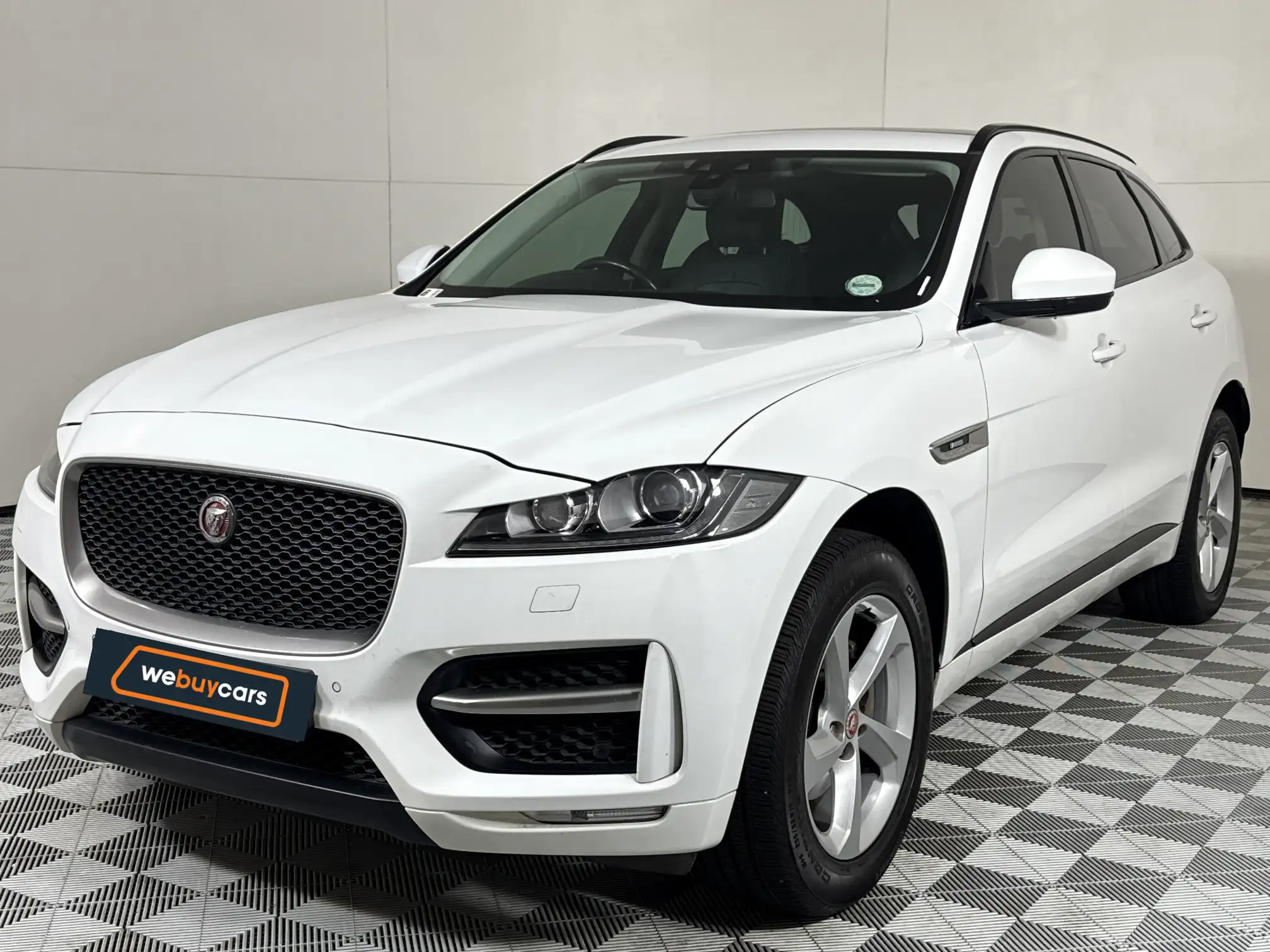 Jaguar F-Pace