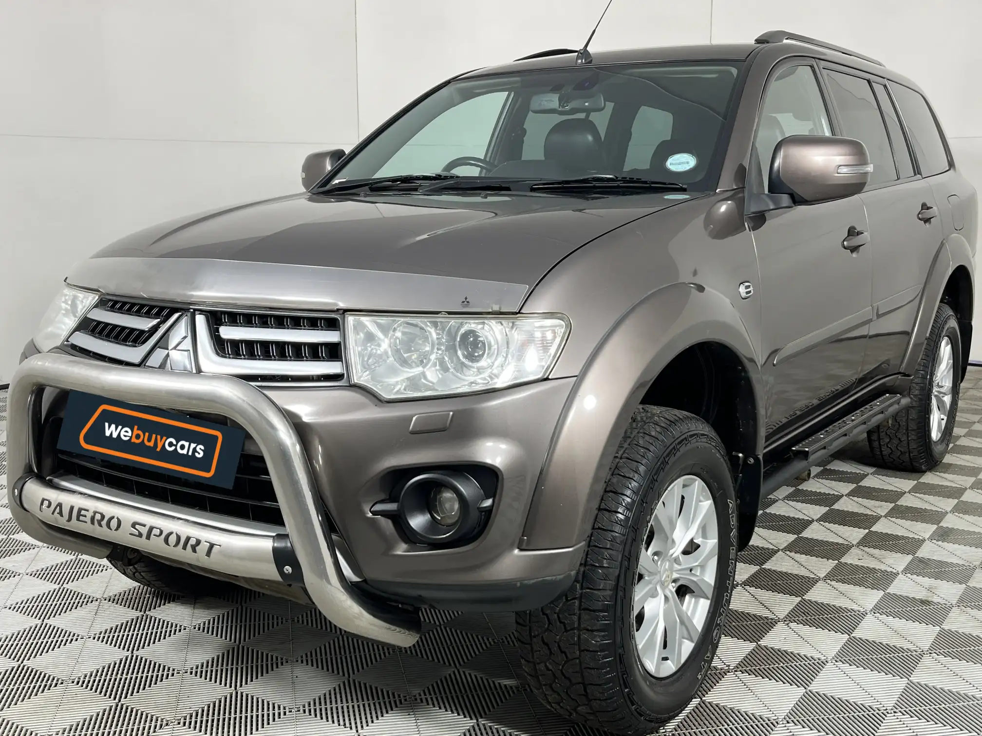 2014 Mitsubishi Pajero Sport