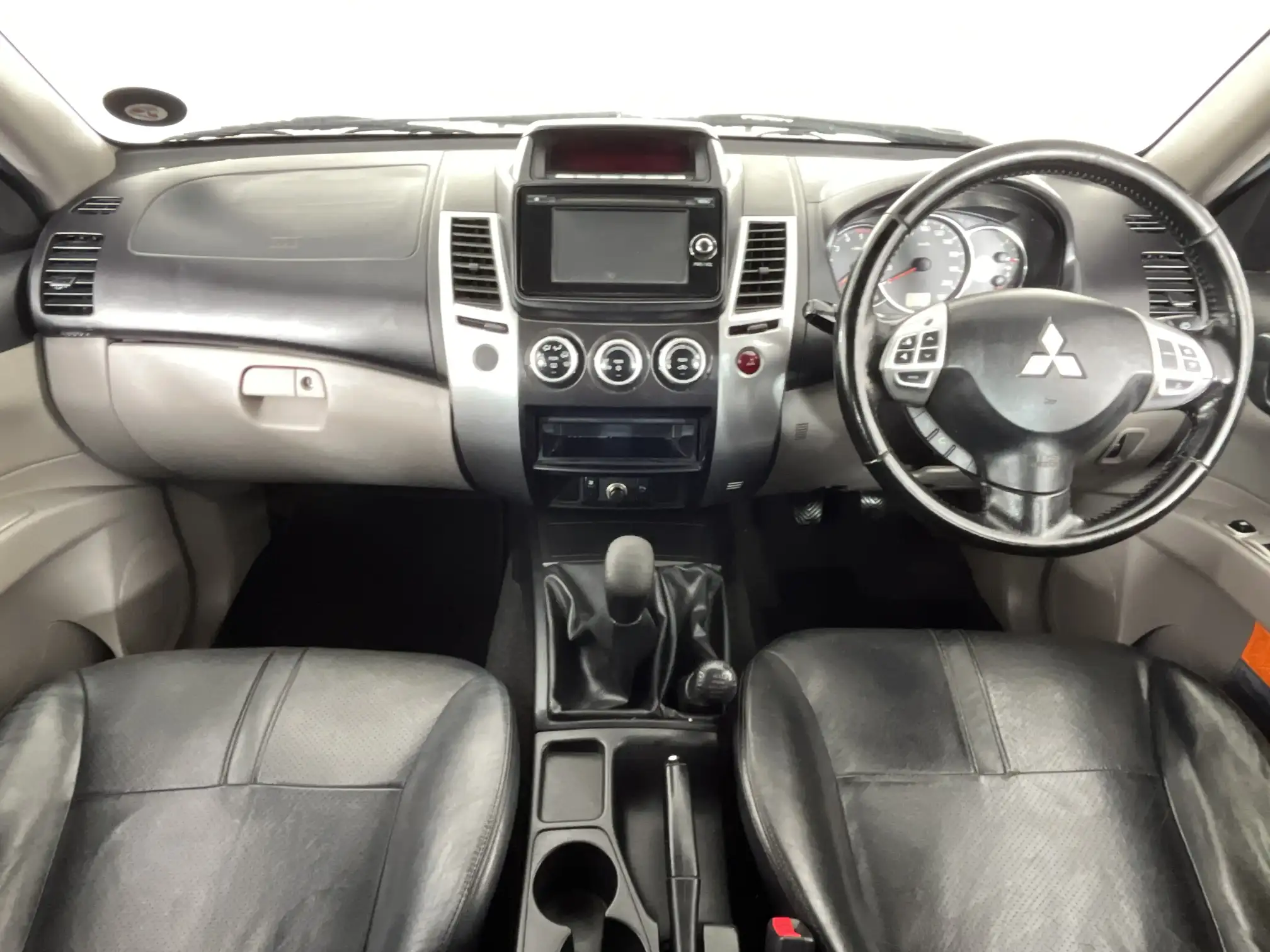 Mitsubishi Pajero Sport