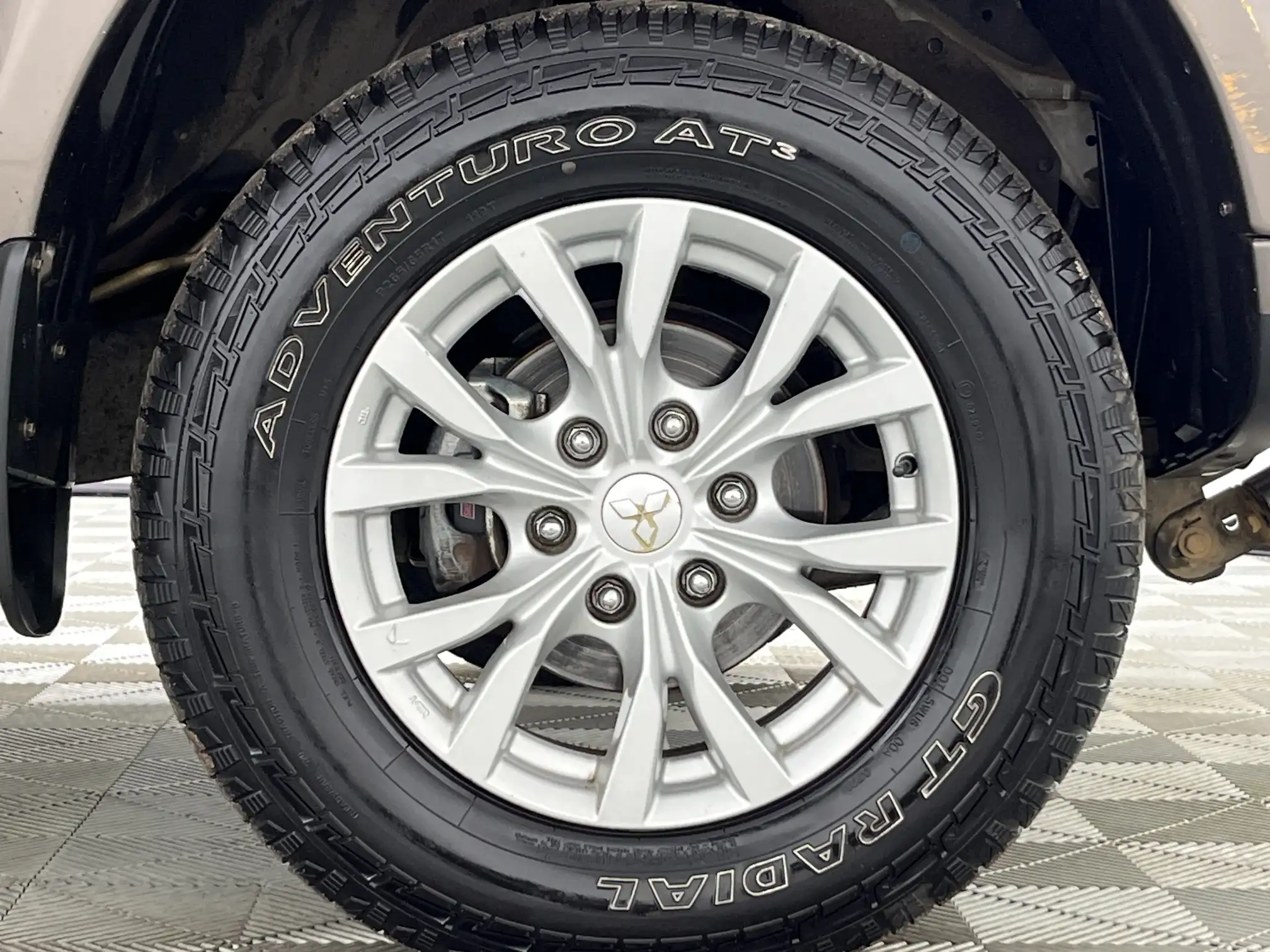 Mitsubishi Pajero Sport