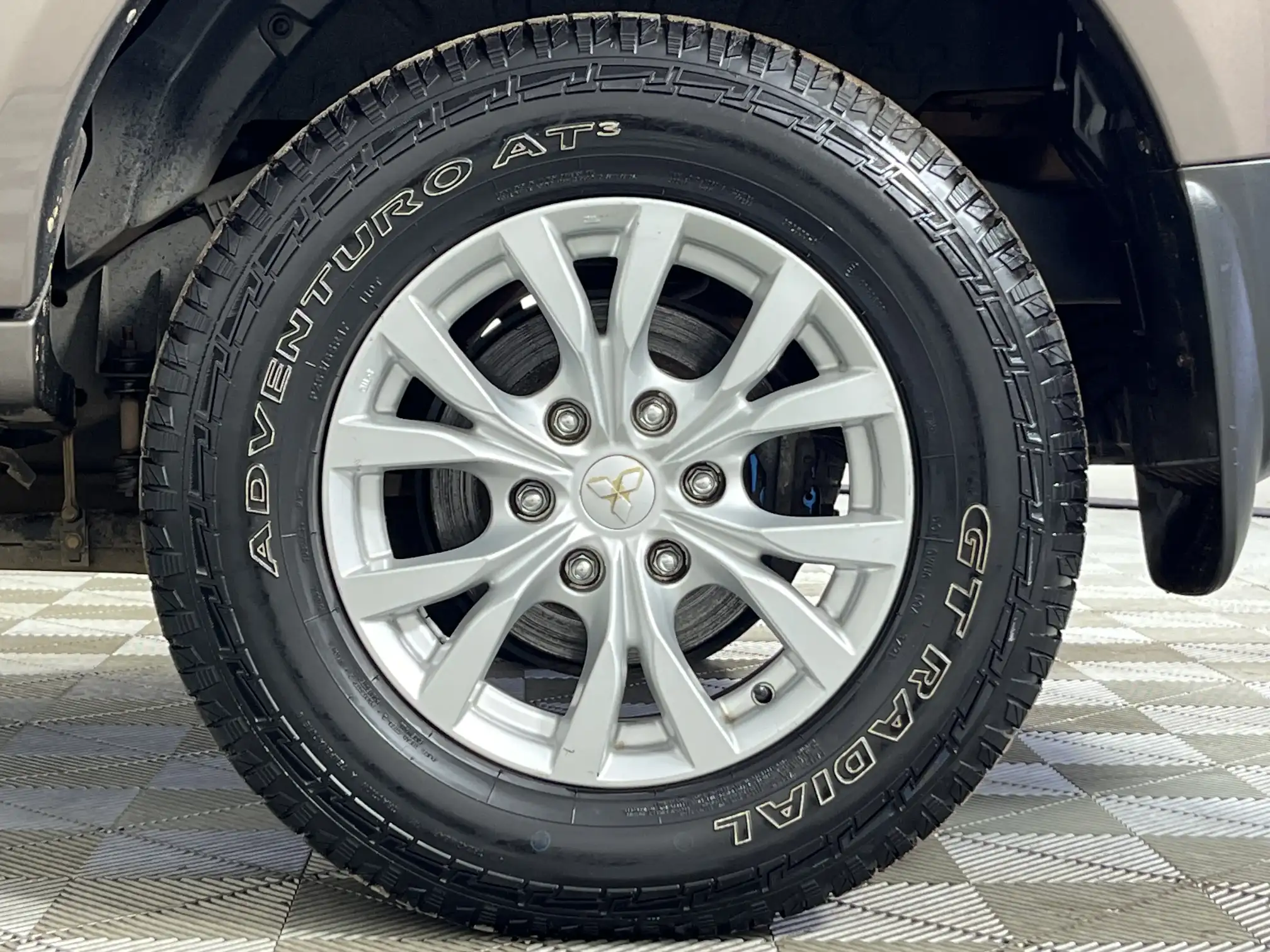 Mitsubishi Pajero Sport