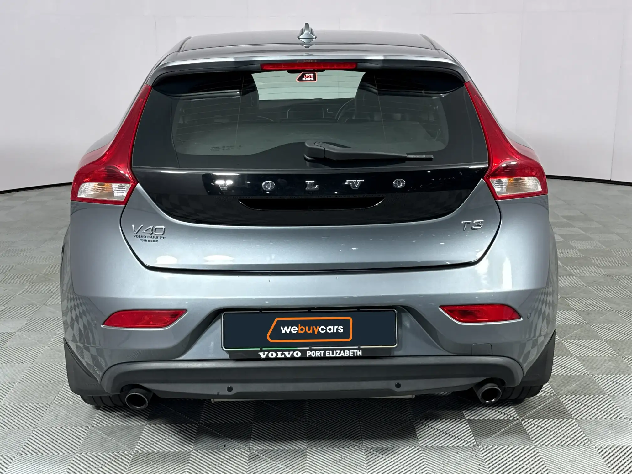 Volvo V40