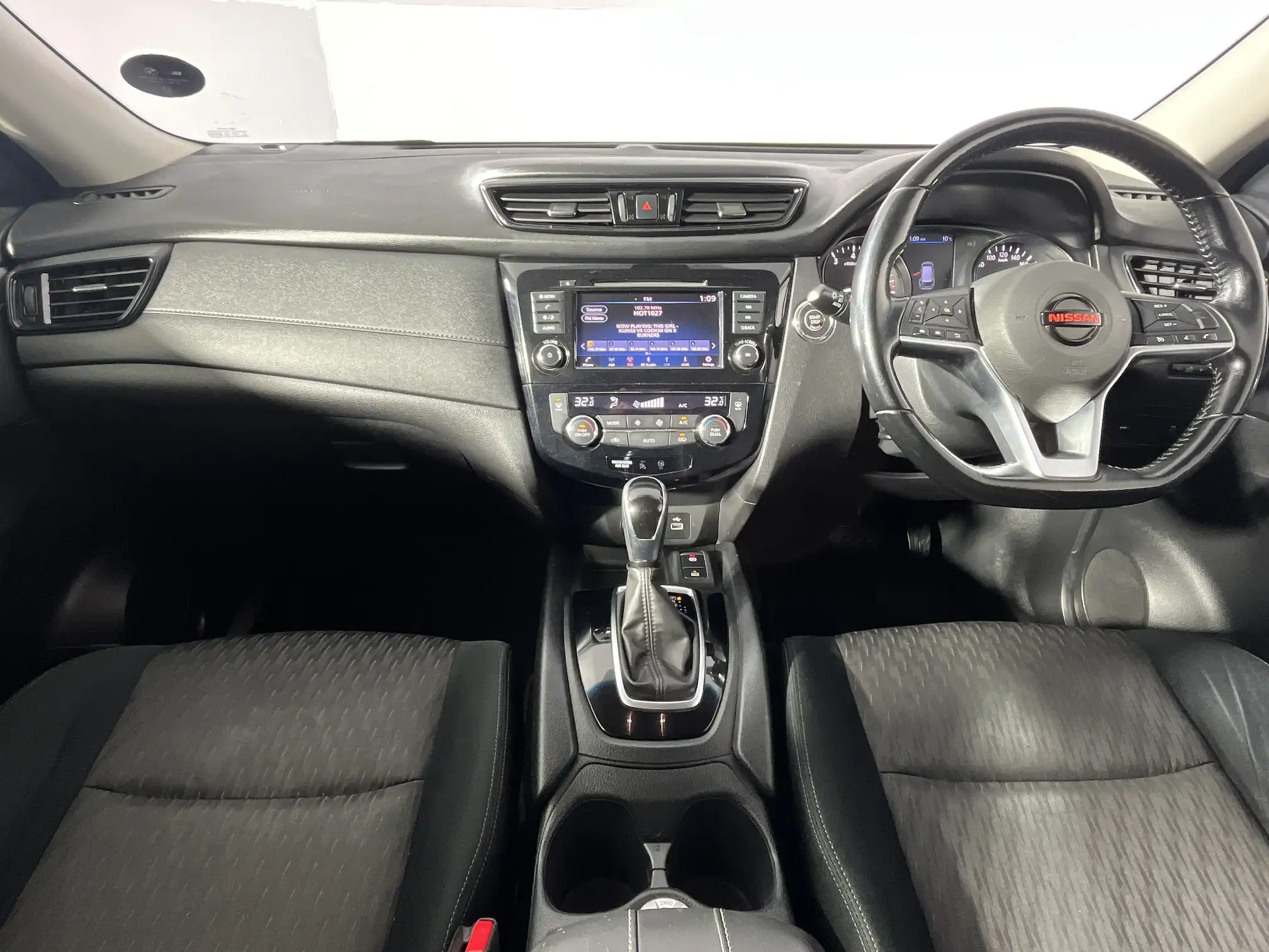Nissan X Trail