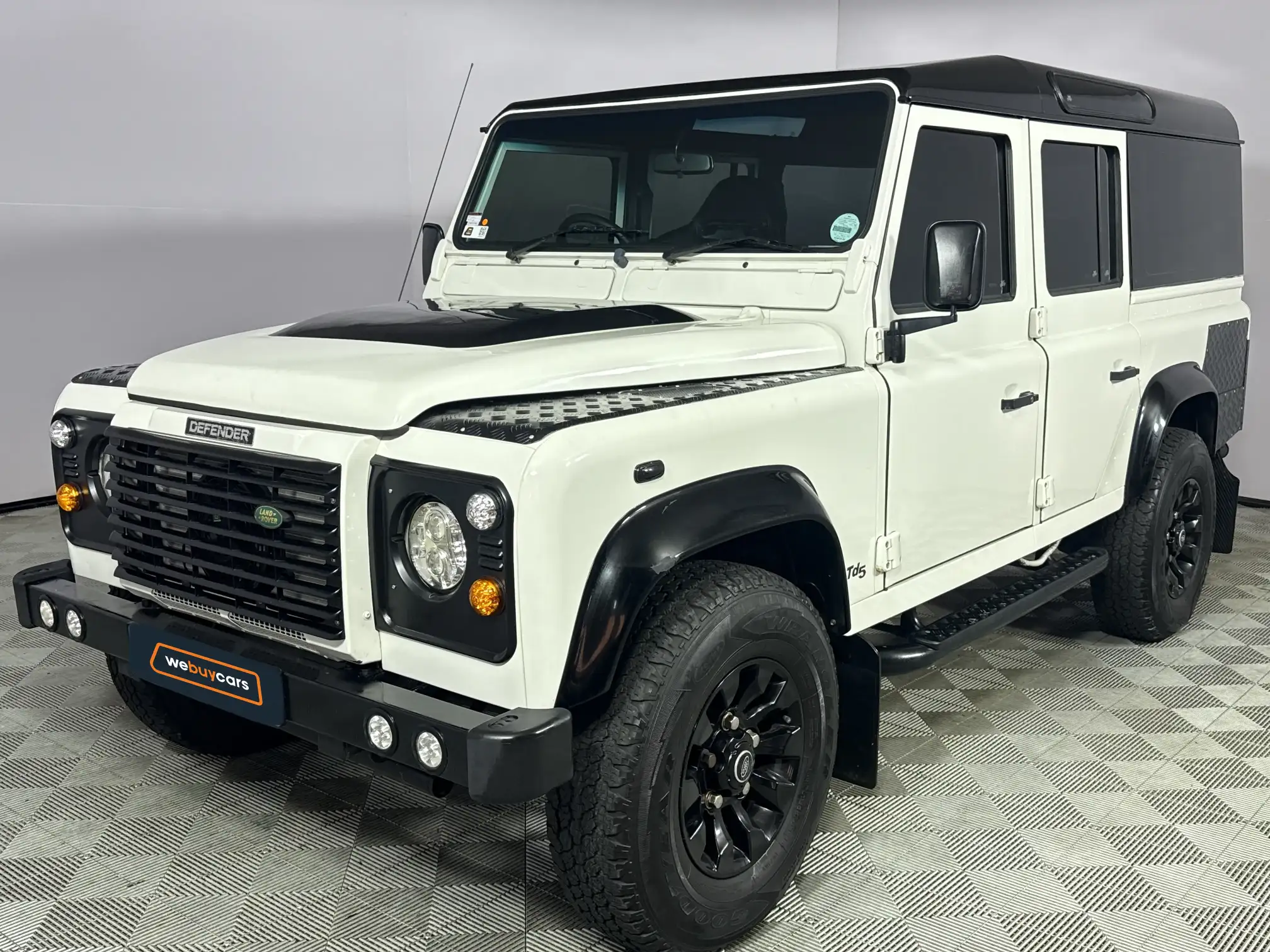 2000 Land Rover Defender