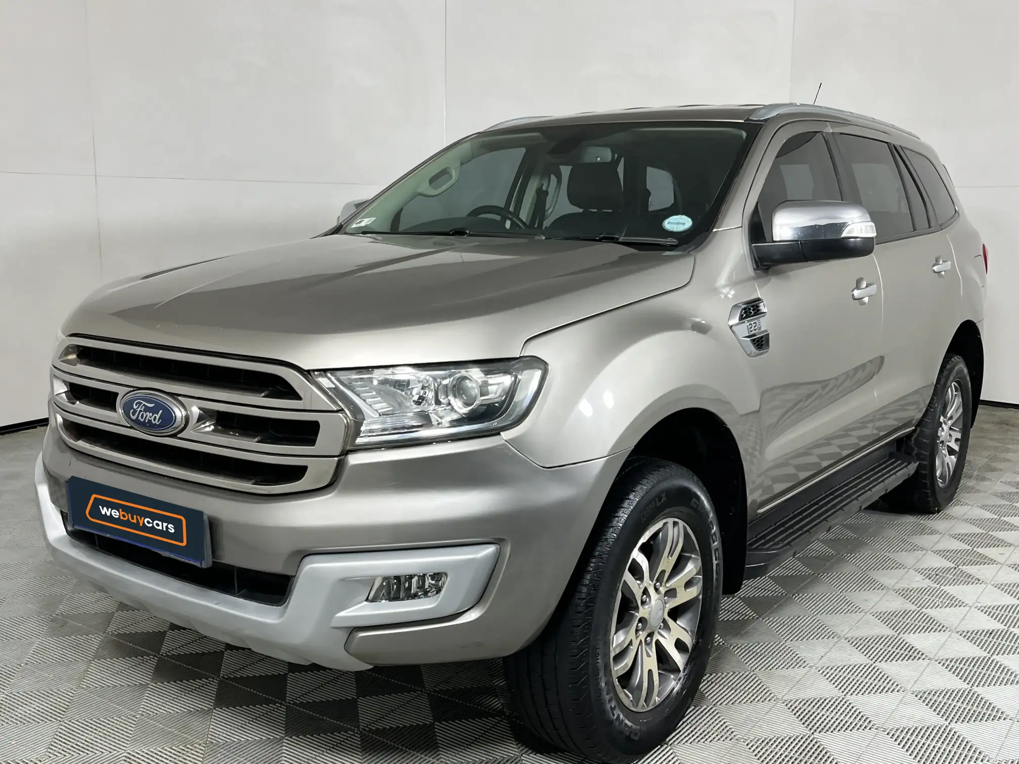 2017 Ford Everest