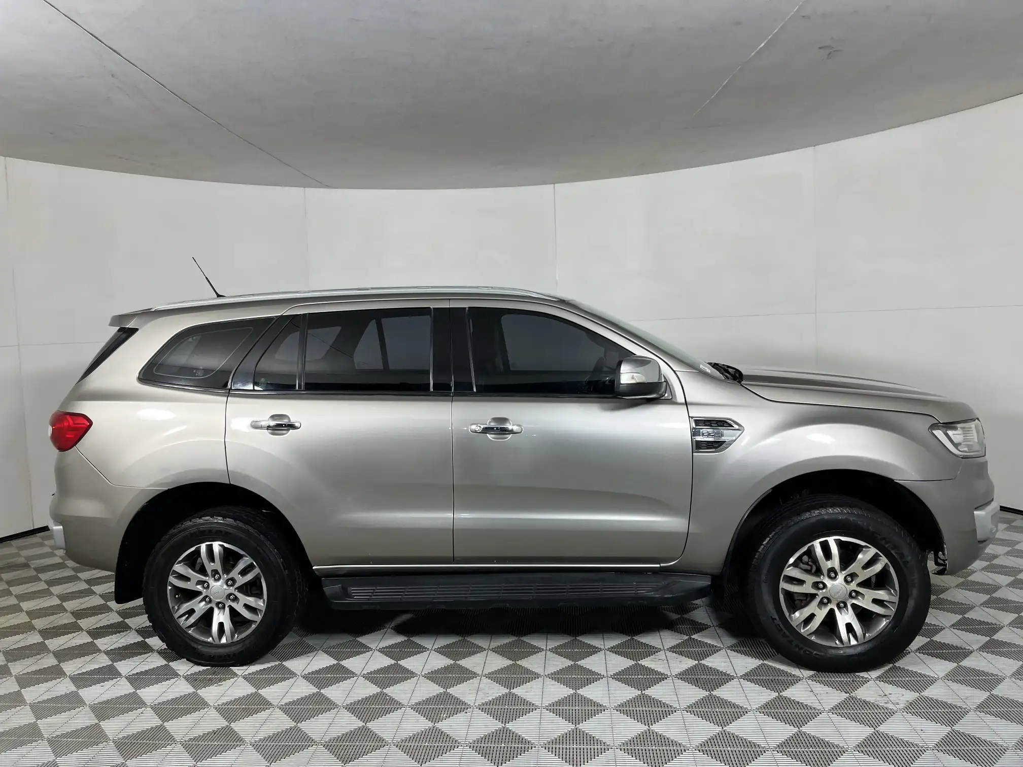 Ford Everest