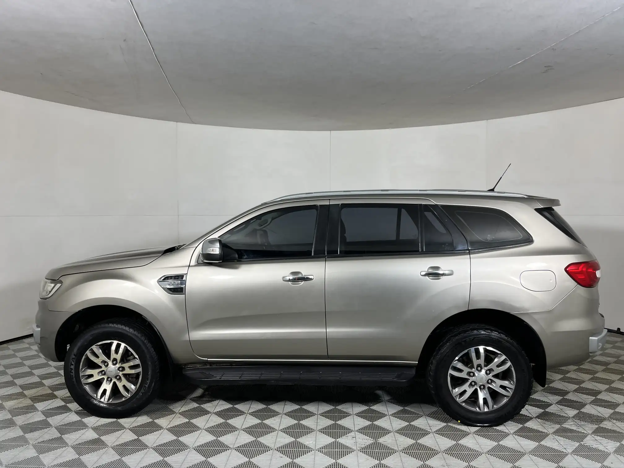 Ford Everest