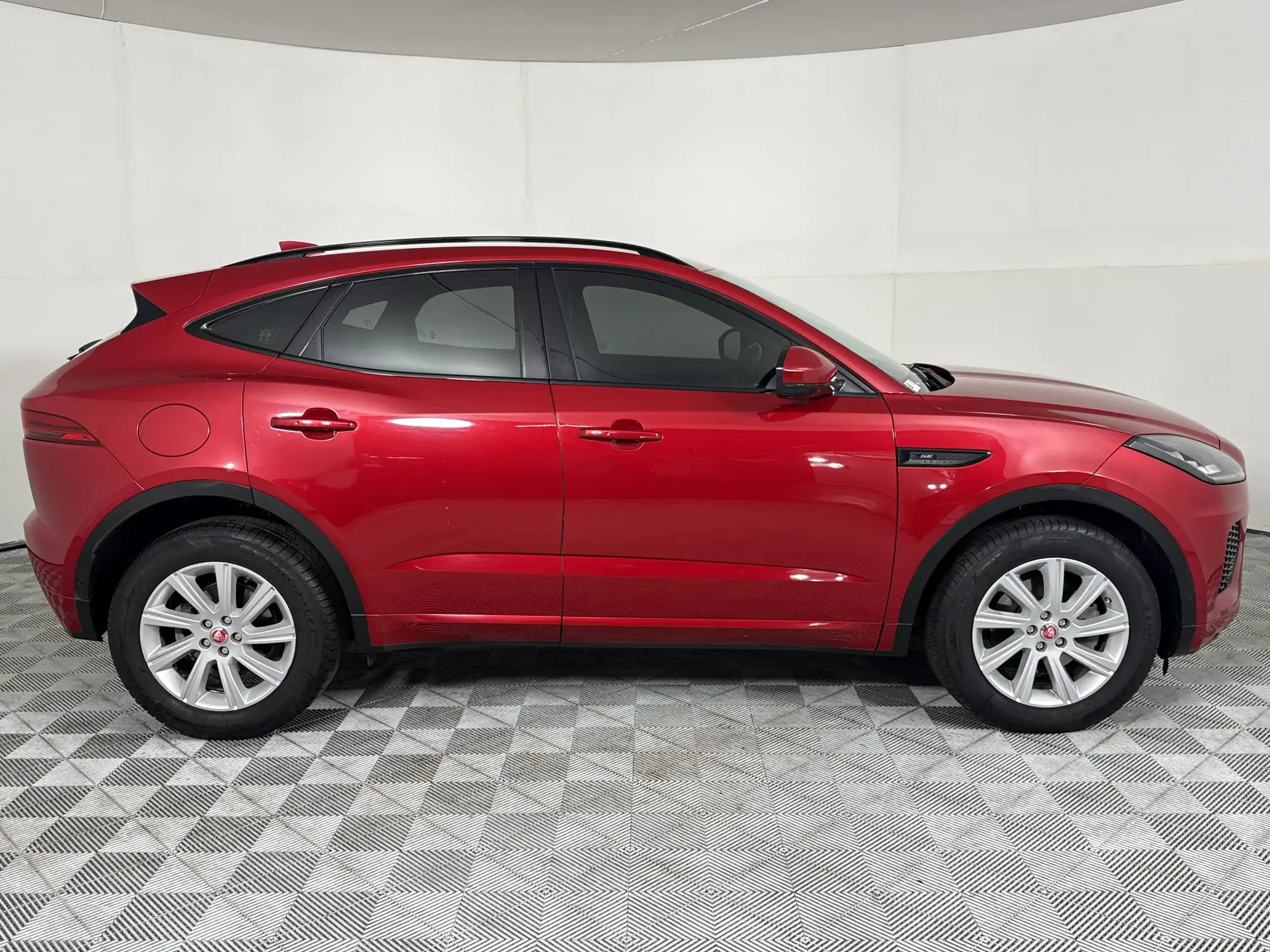 Jaguar E-Pace