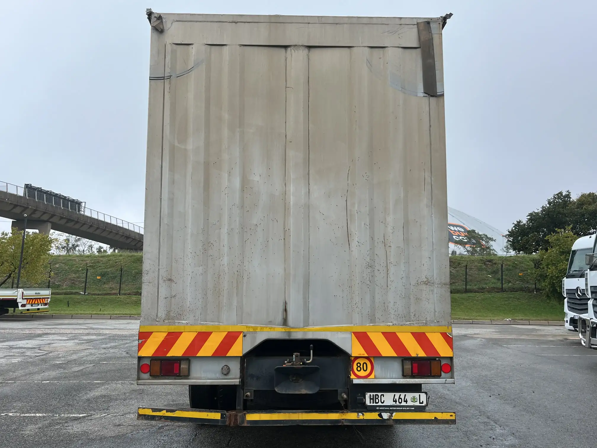 Isuzu 1400