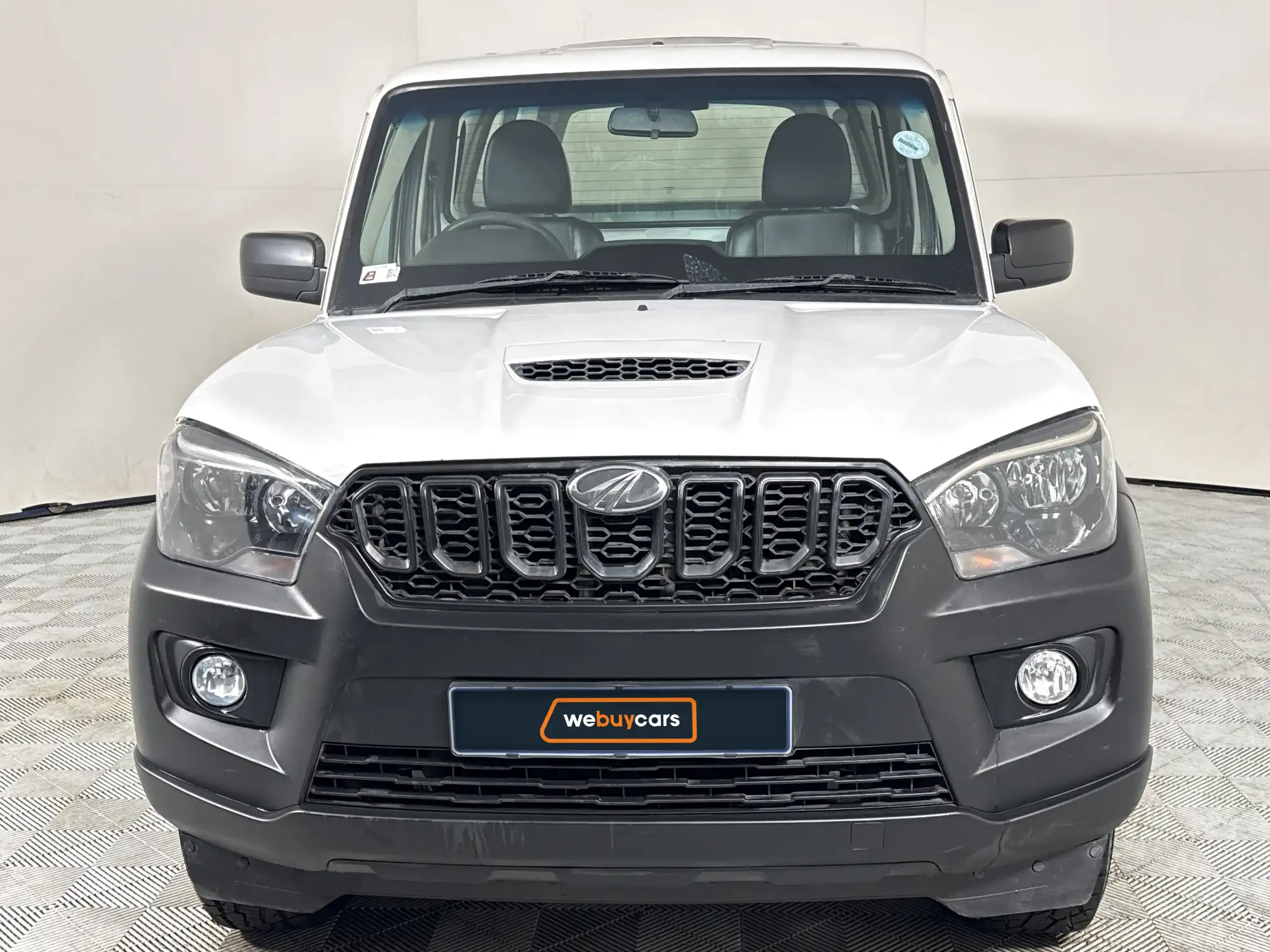 Mahindra PIK UP