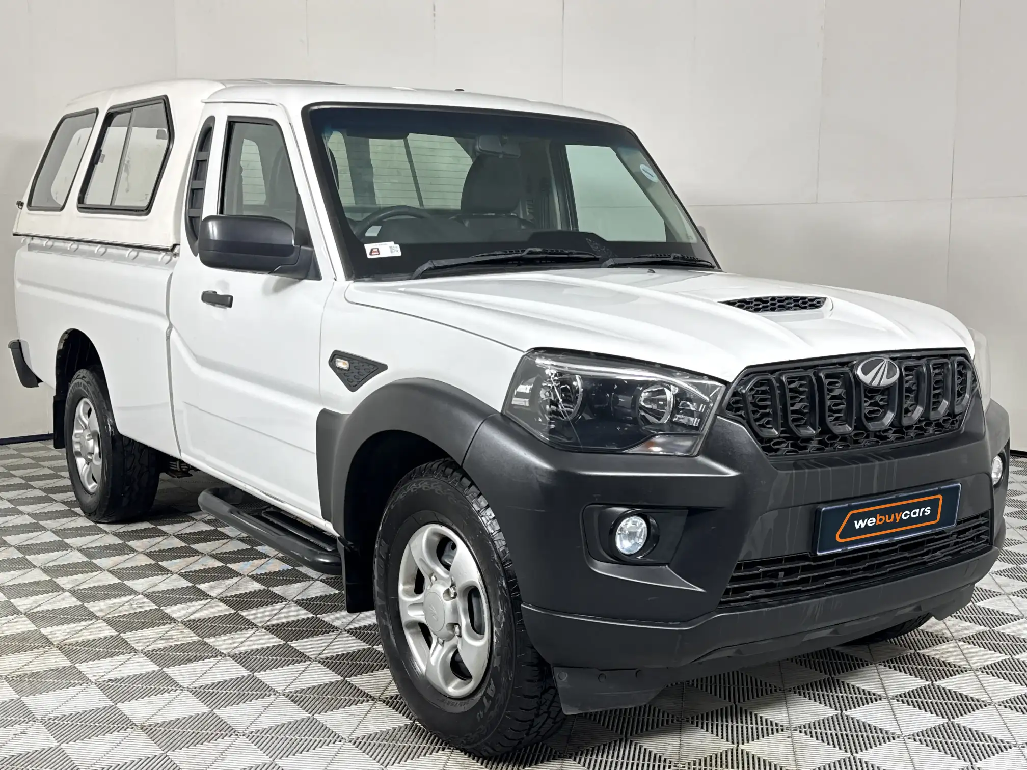 Mahindra PIK UP