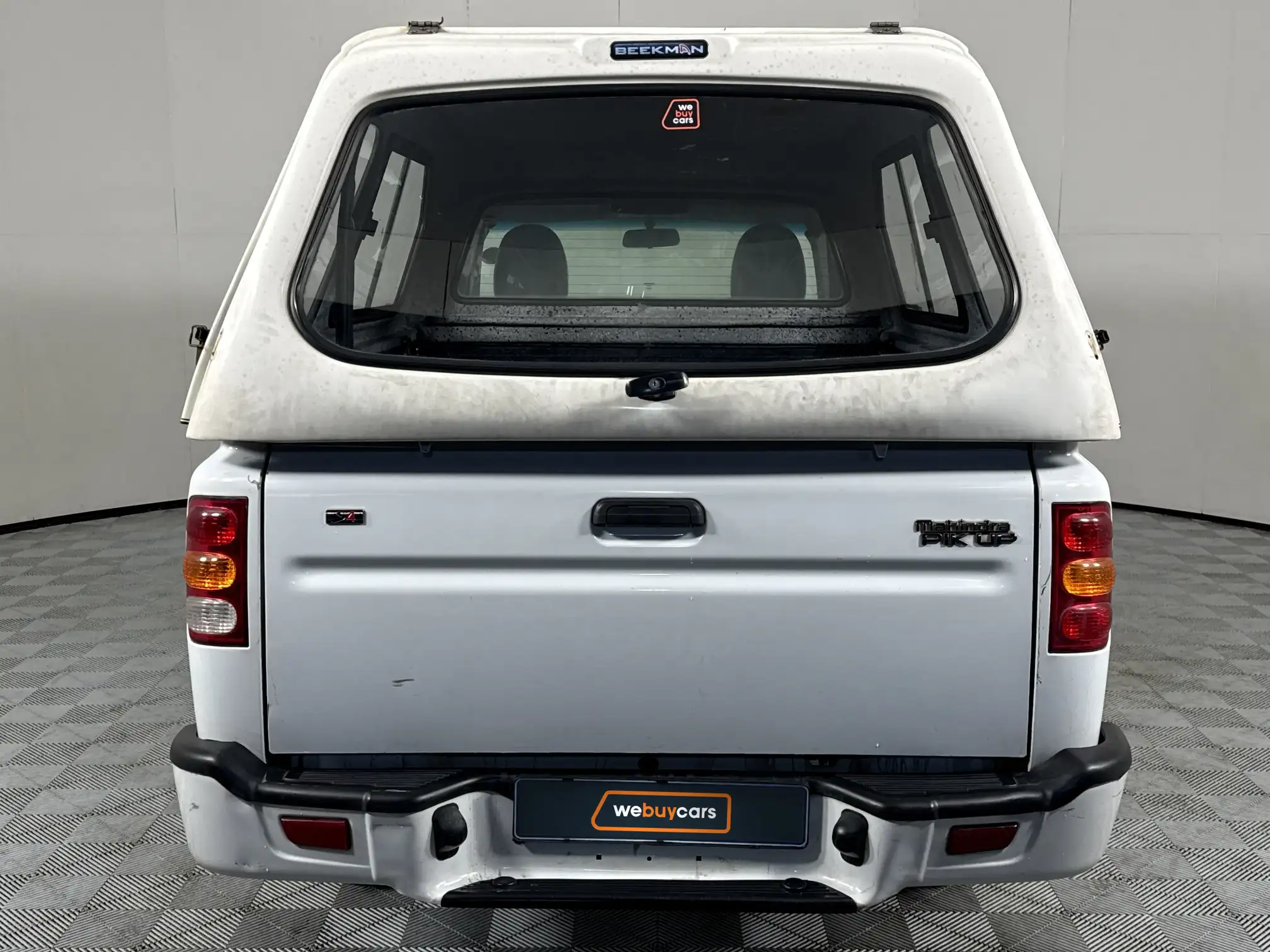 Mahindra PIK UP