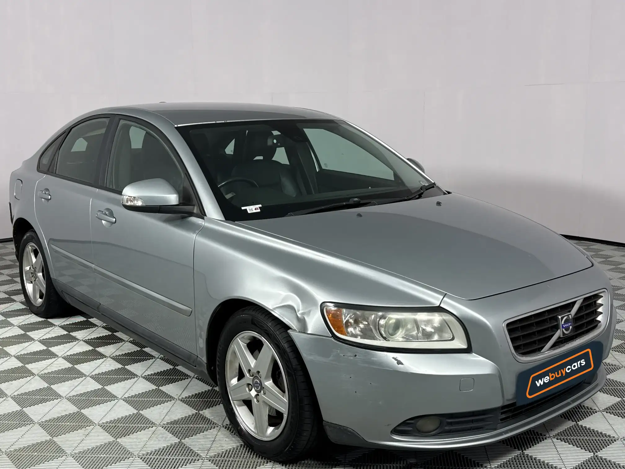 Volvo S40