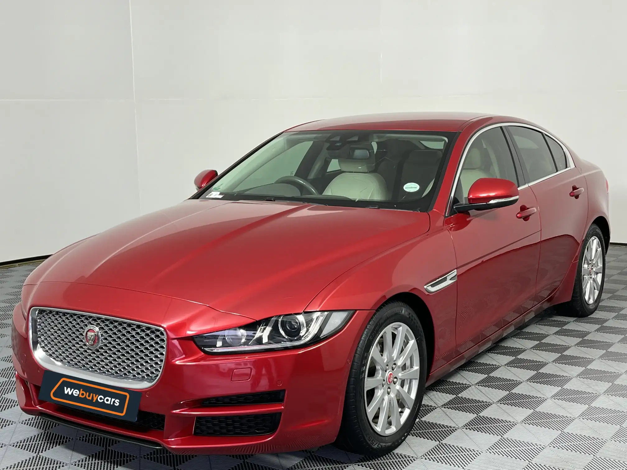 2016 Jaguar XE