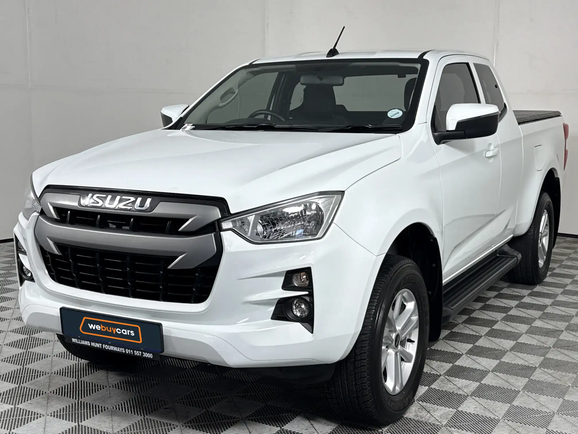 2025 Isuzu D-MAX