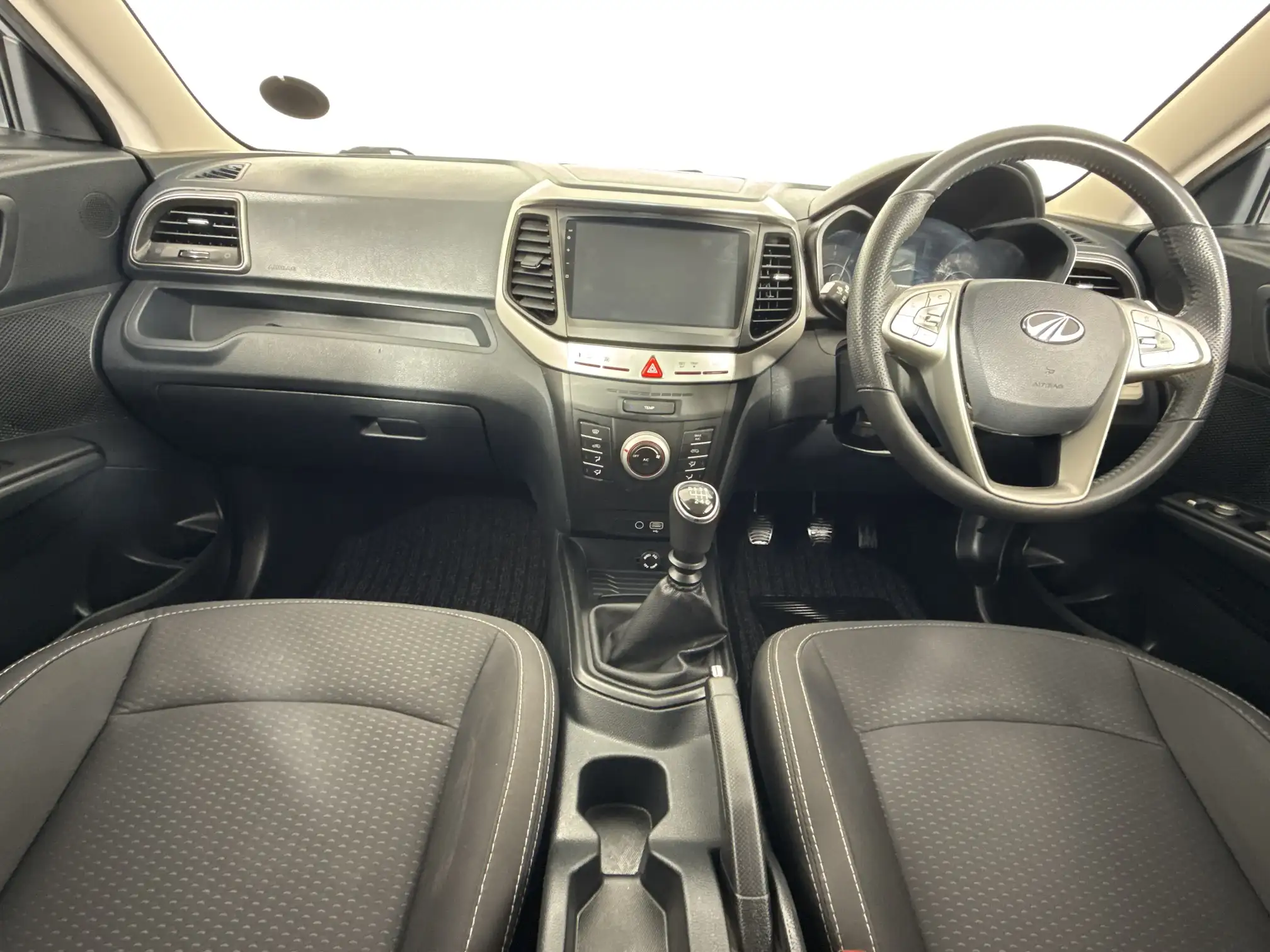 Mahindra Xuv300