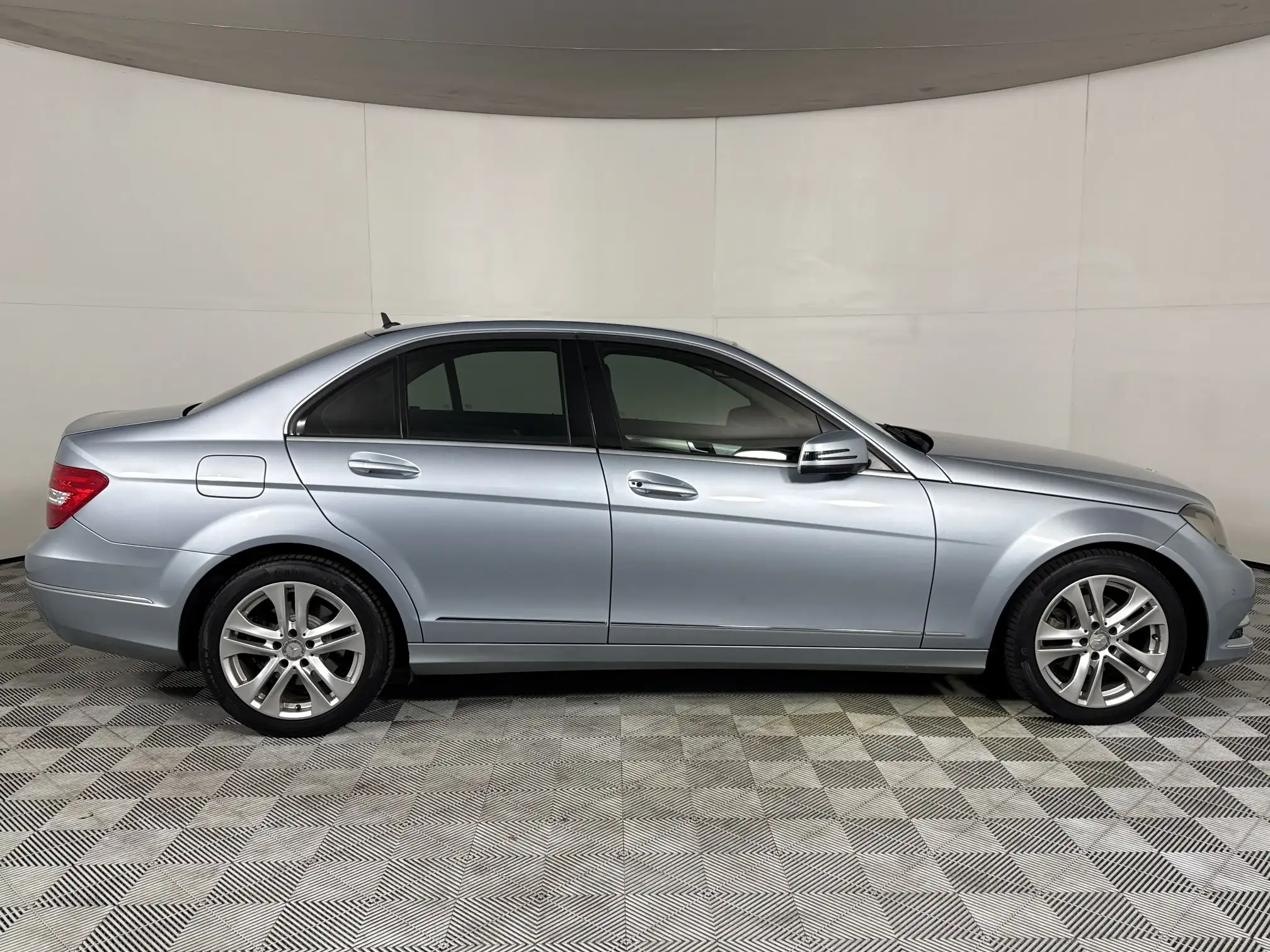 Mercedes-Benz C Class Sedan