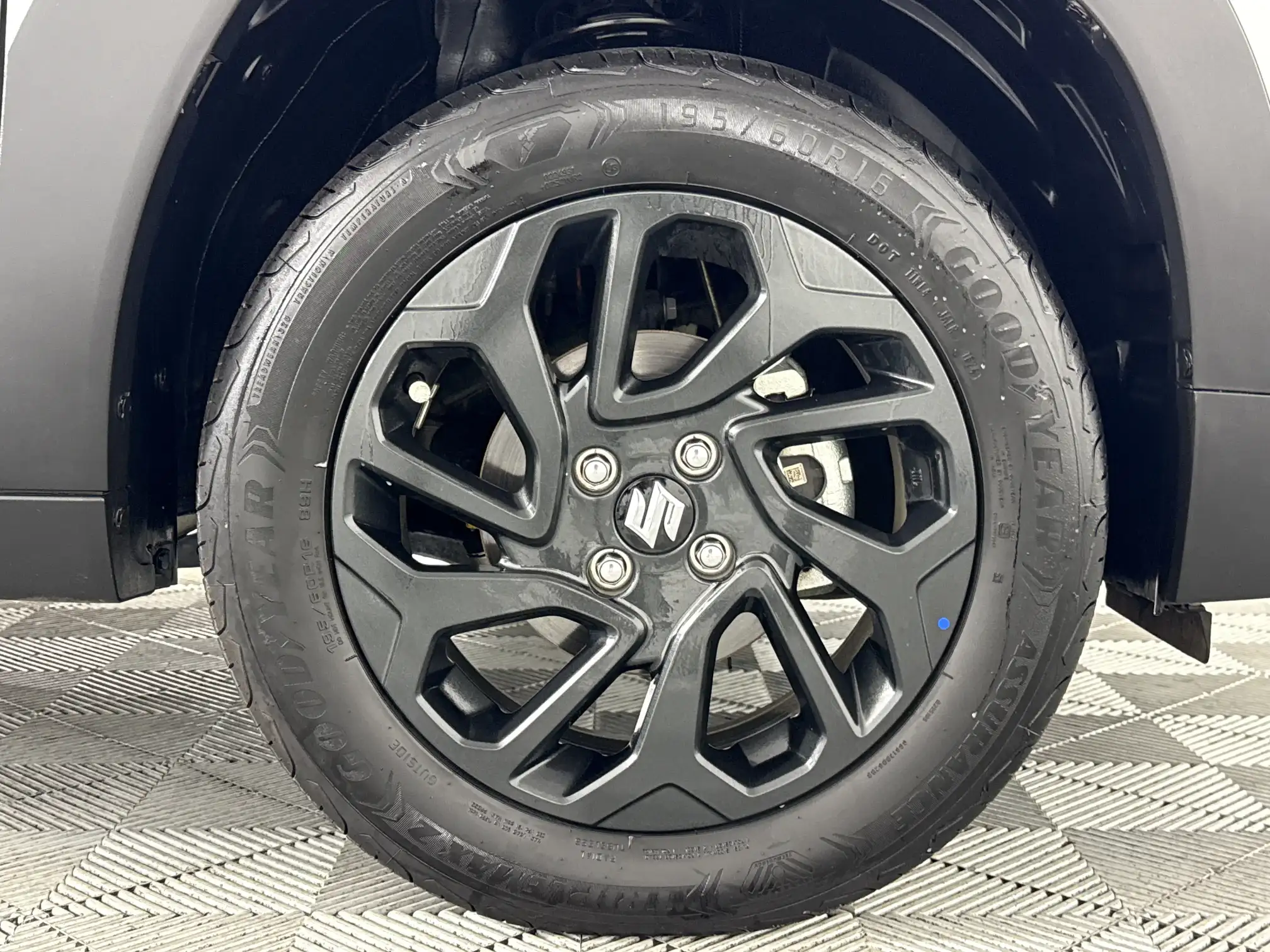 Suzuki Fronx