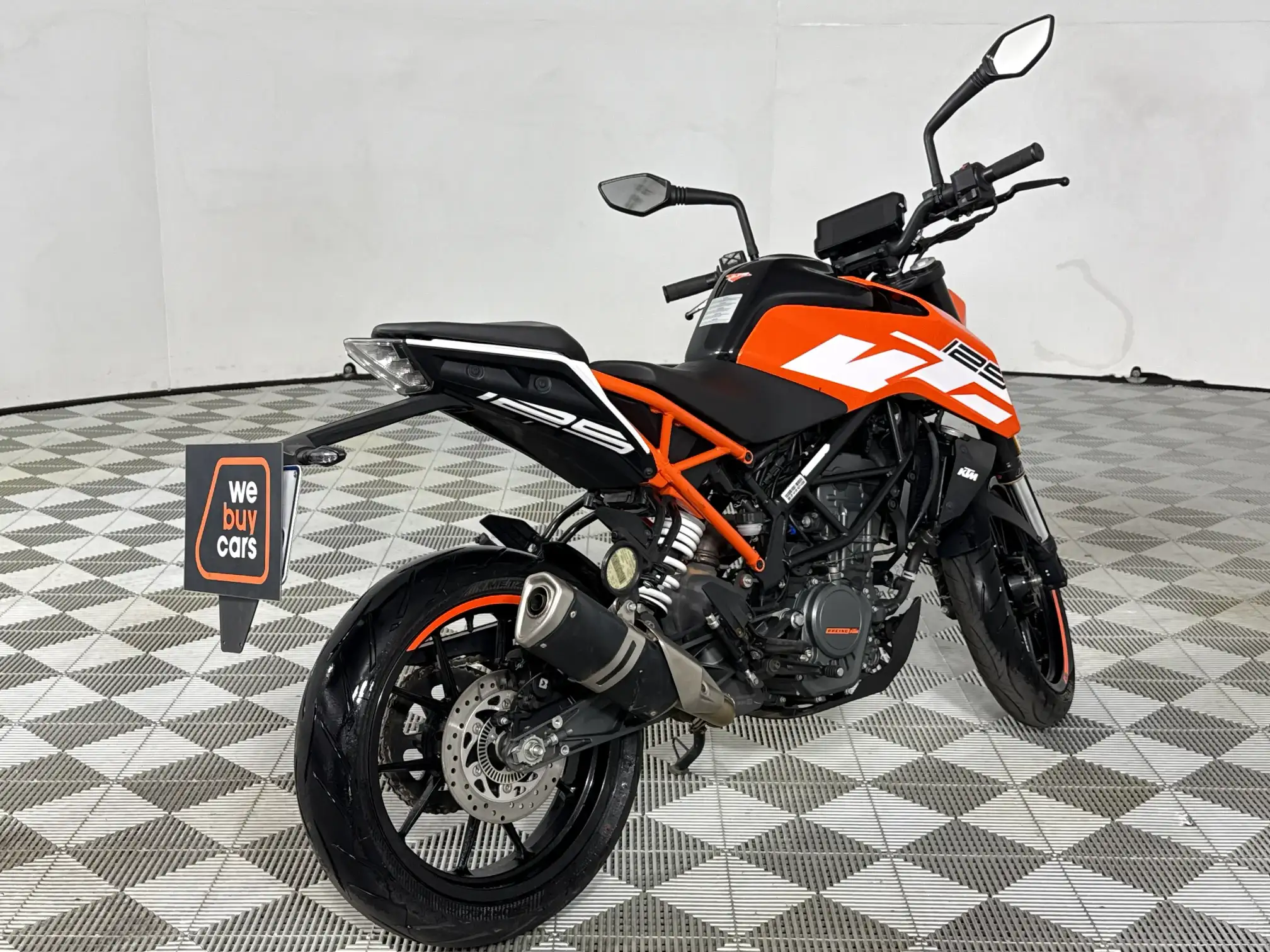 KTM Duke