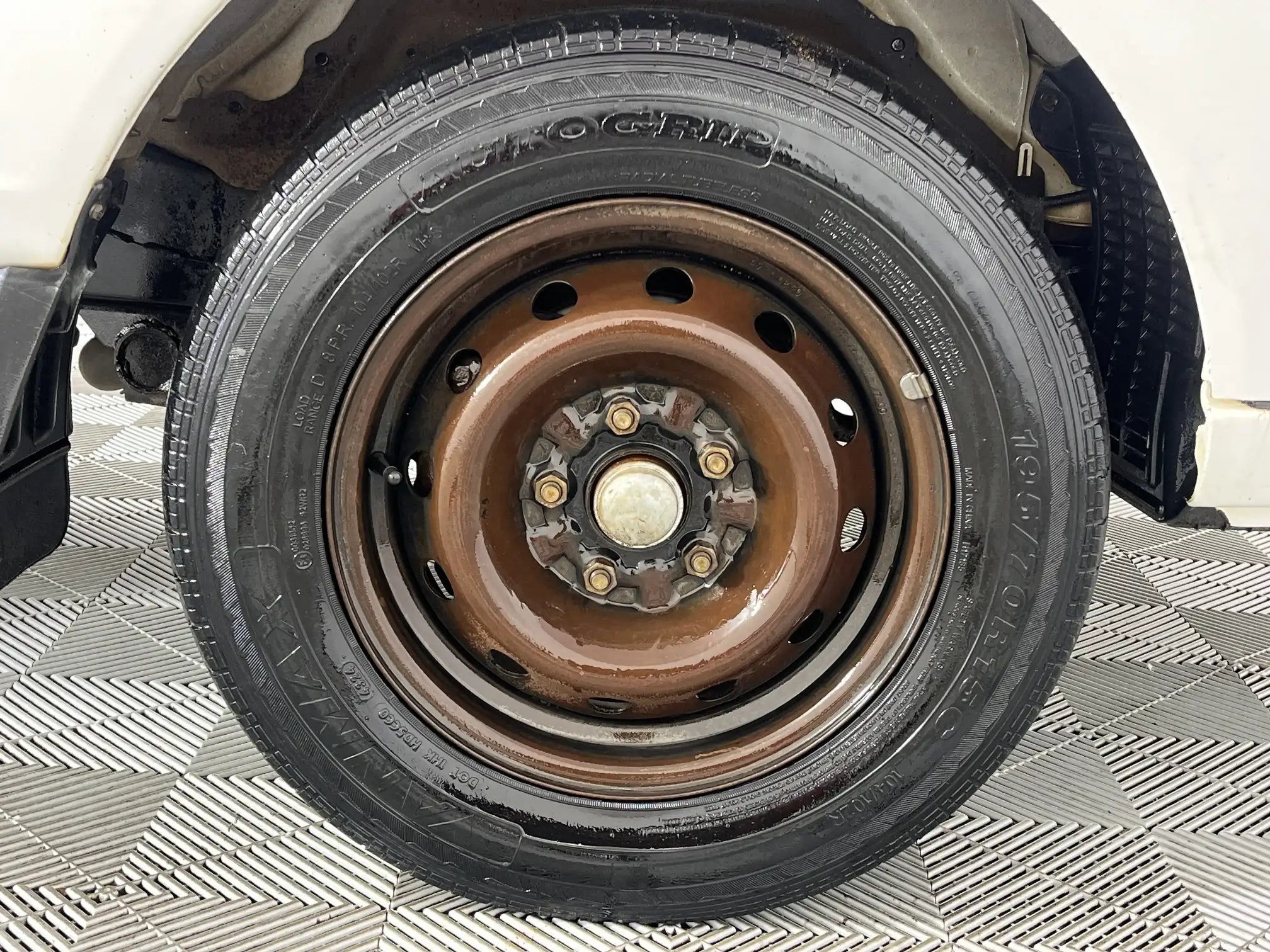 Hyundai H100