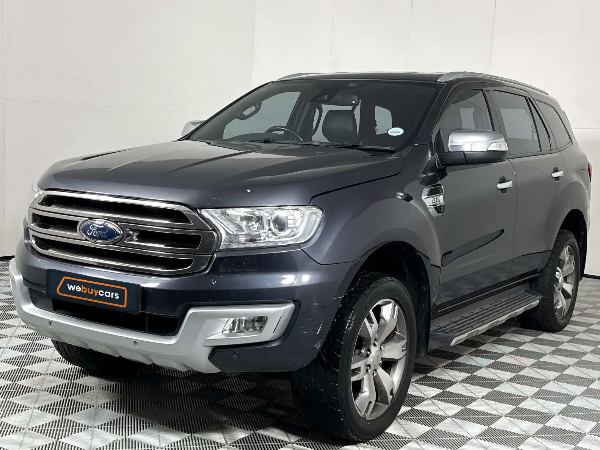 2017 Ford Everest