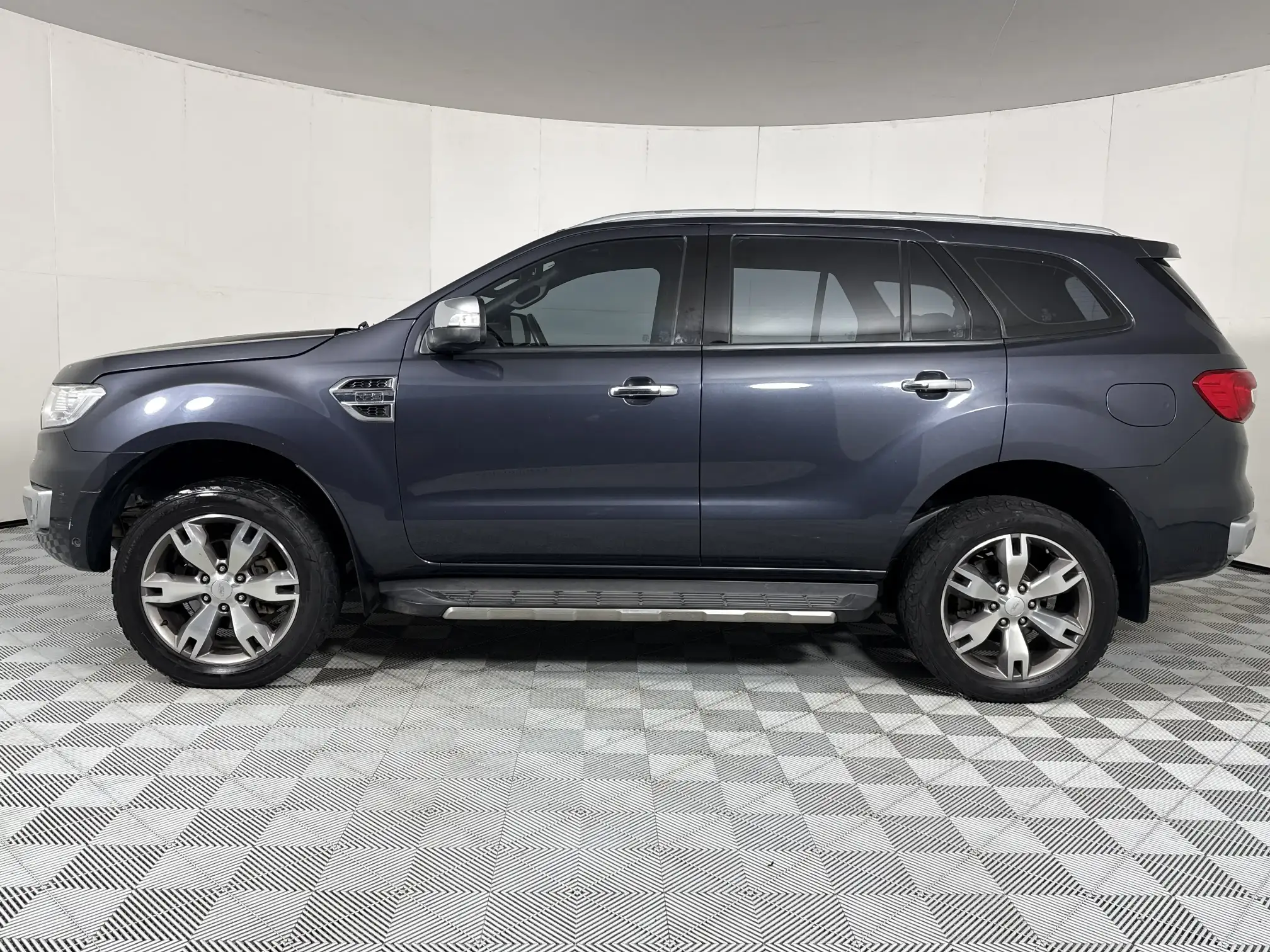 Ford Everest