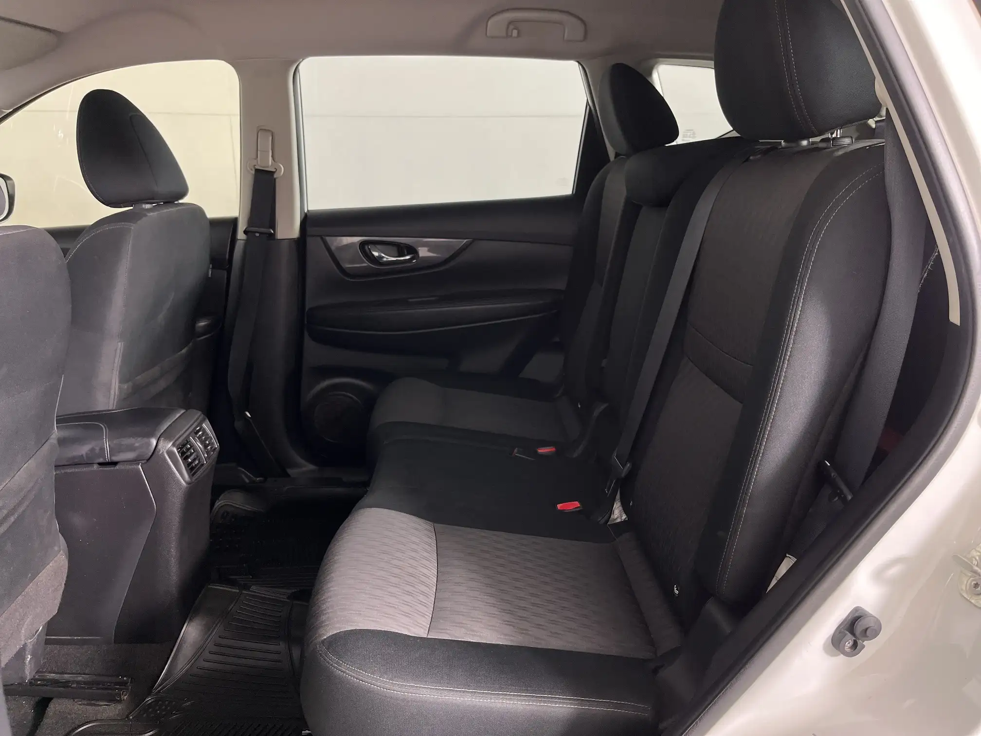 Nissan X Trail