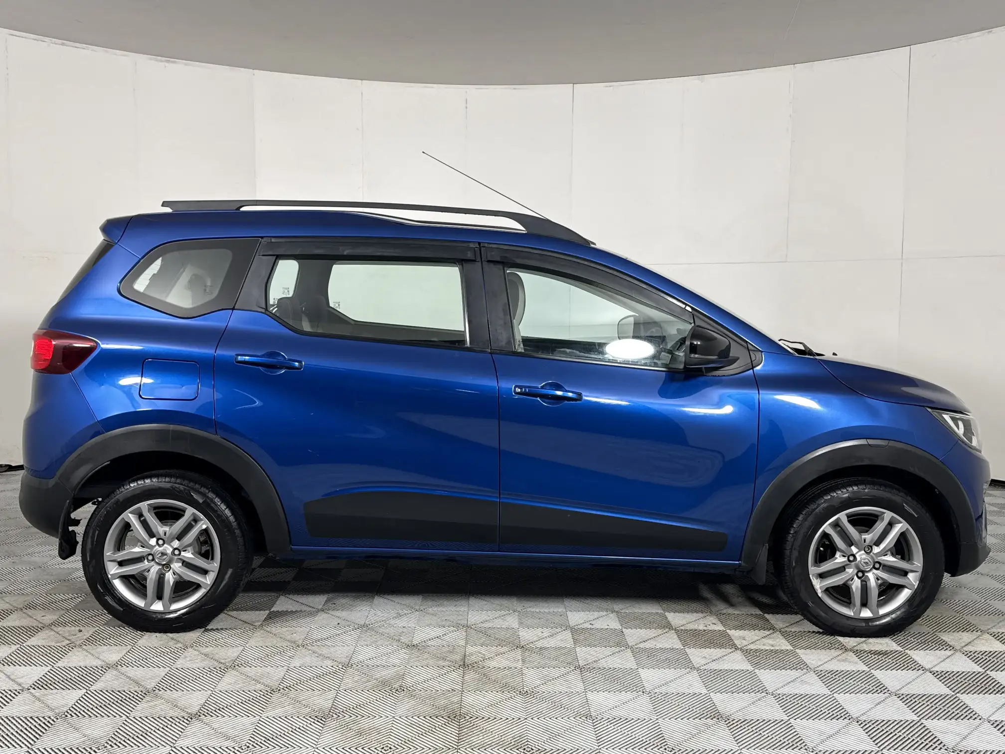 Renault Triber