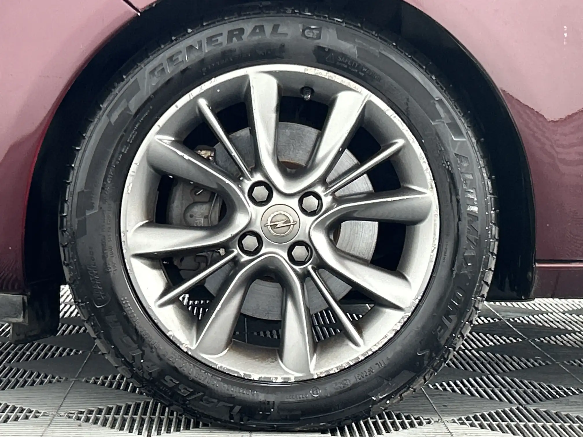 Opel Adam