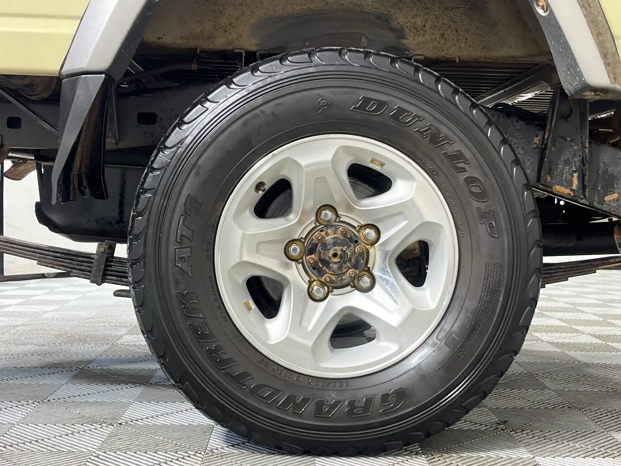 Toyota Land Cruiser